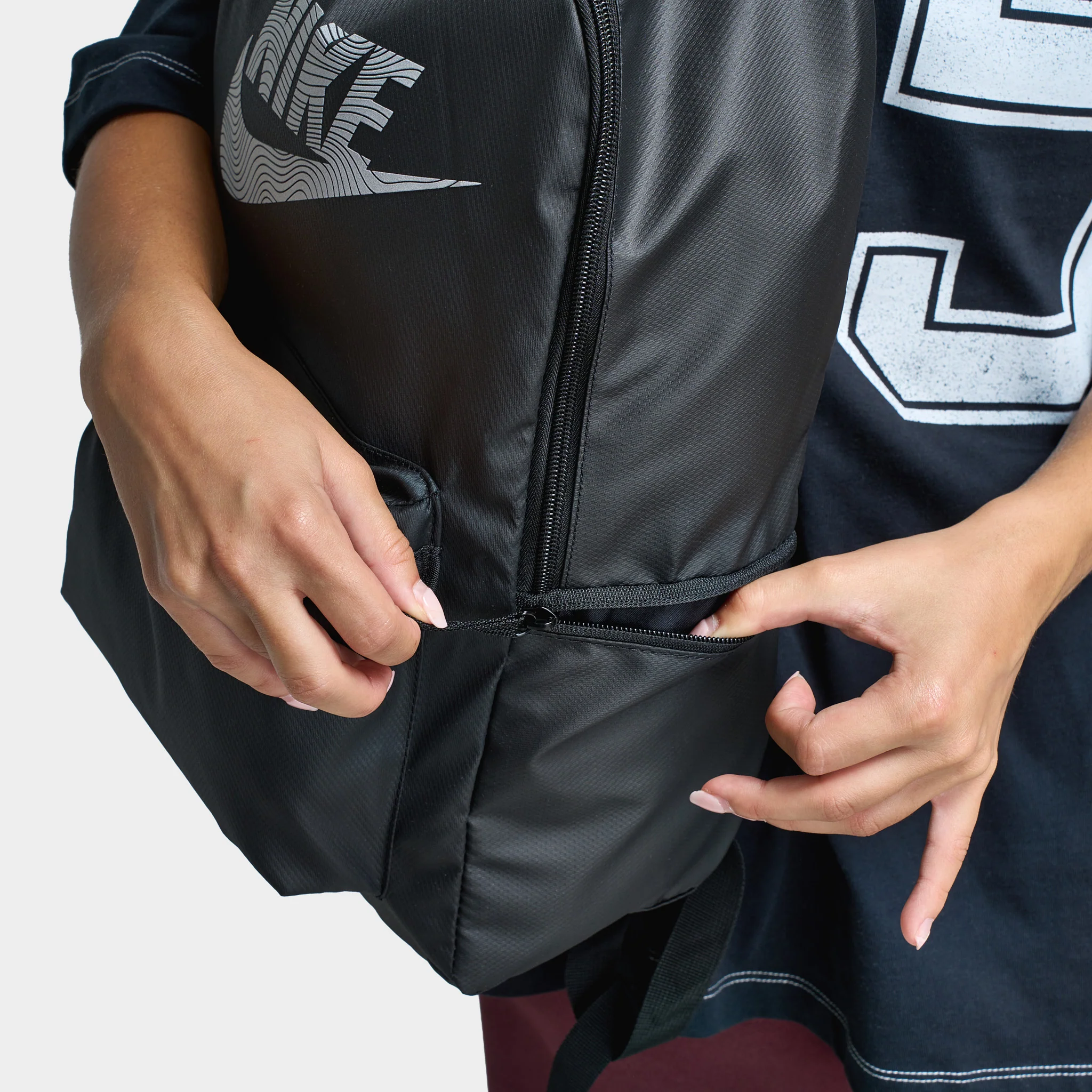 Nike Heritage Backpack 23L Black / Black - Black - Image 4