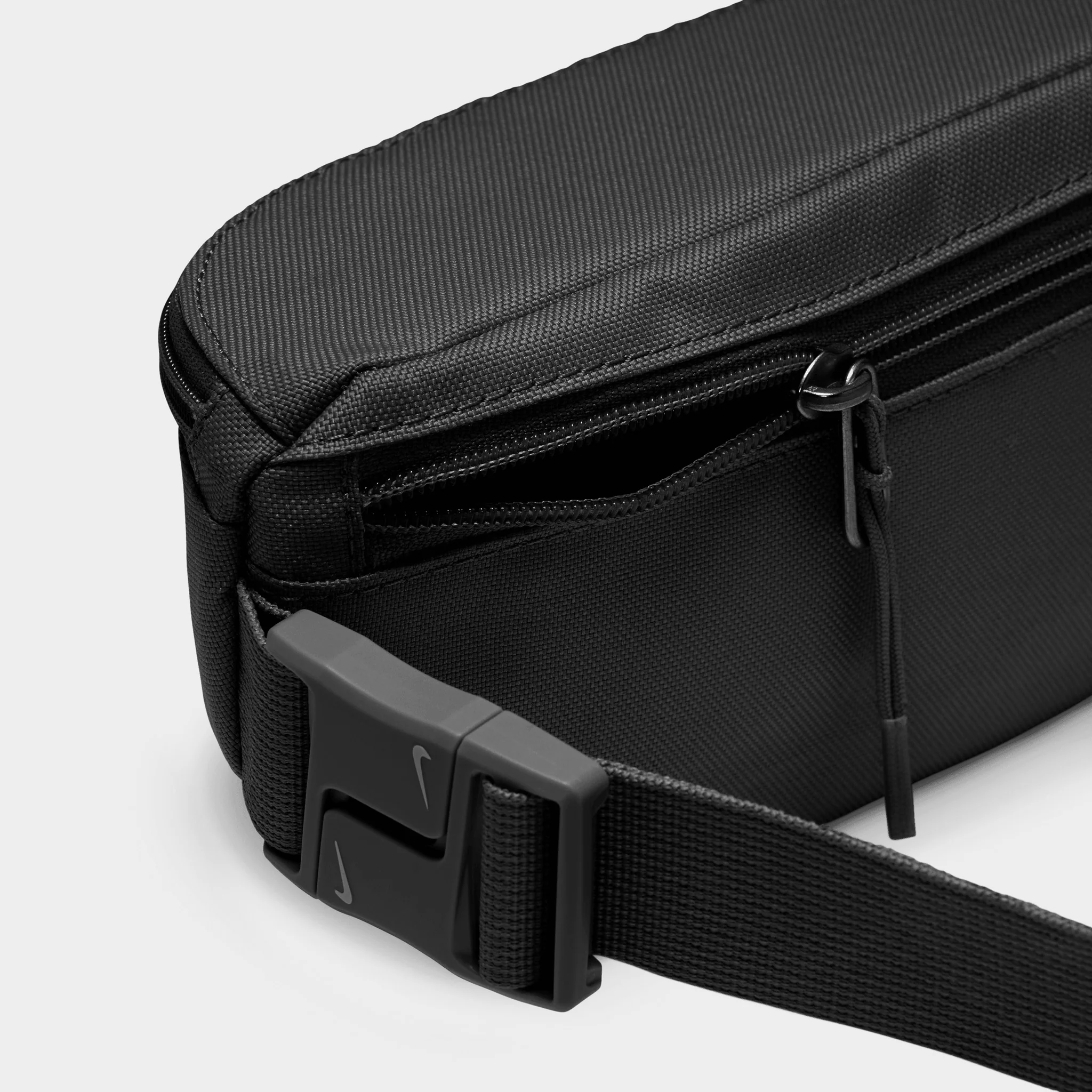 Nike Heritage Waist Bag 2.0 / Black - Image 3