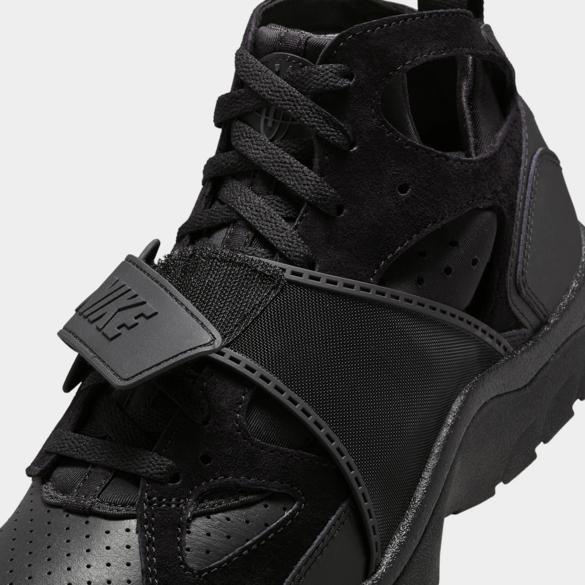 Nike Huarache Trainer Black / Black - Image 3