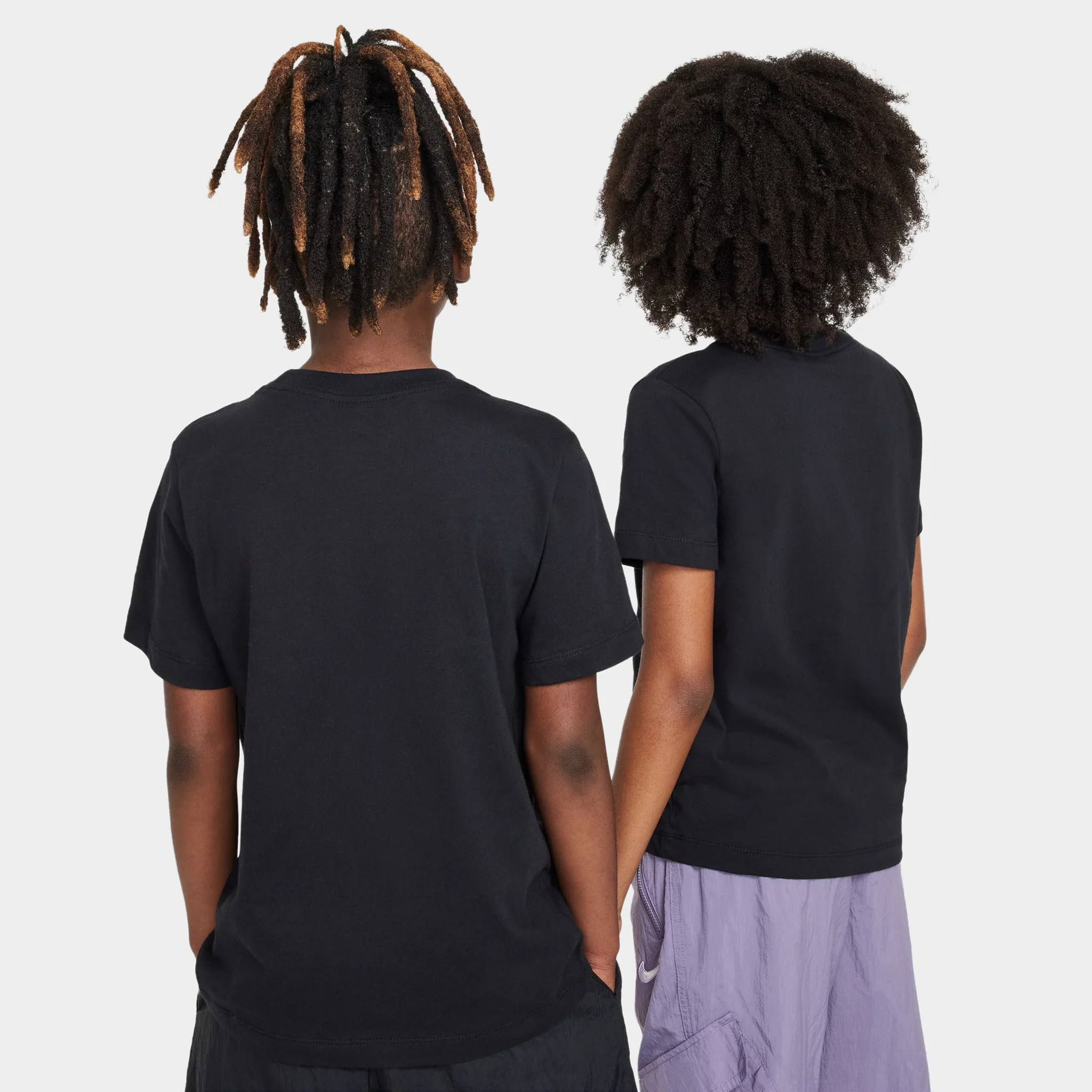 Nike Juniors' Futura T-Shirt  / Black - Image 3