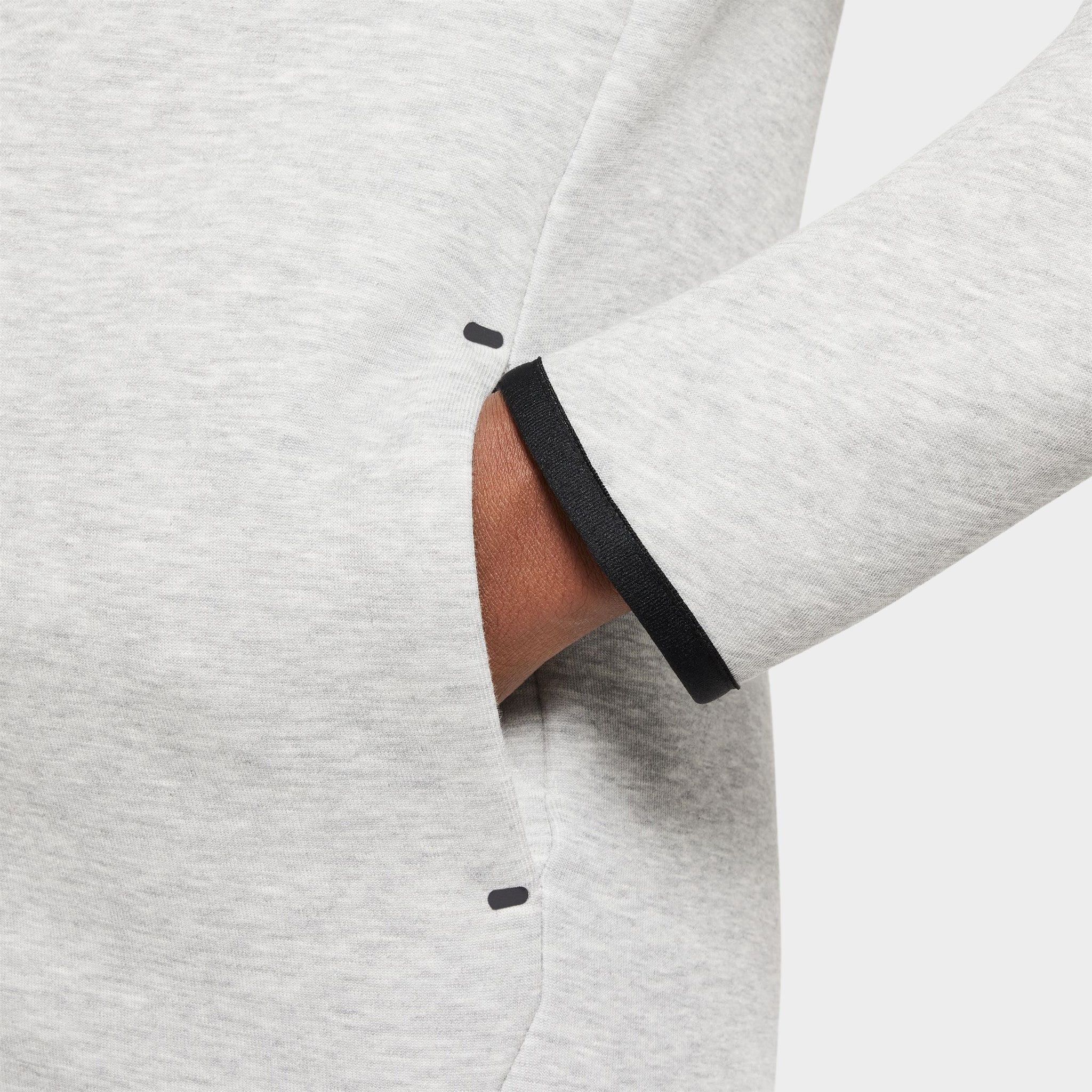 Nike Sportswear Junior Boys' Tech Fleece Hoodie / Dark Heather Grey - Image 6
