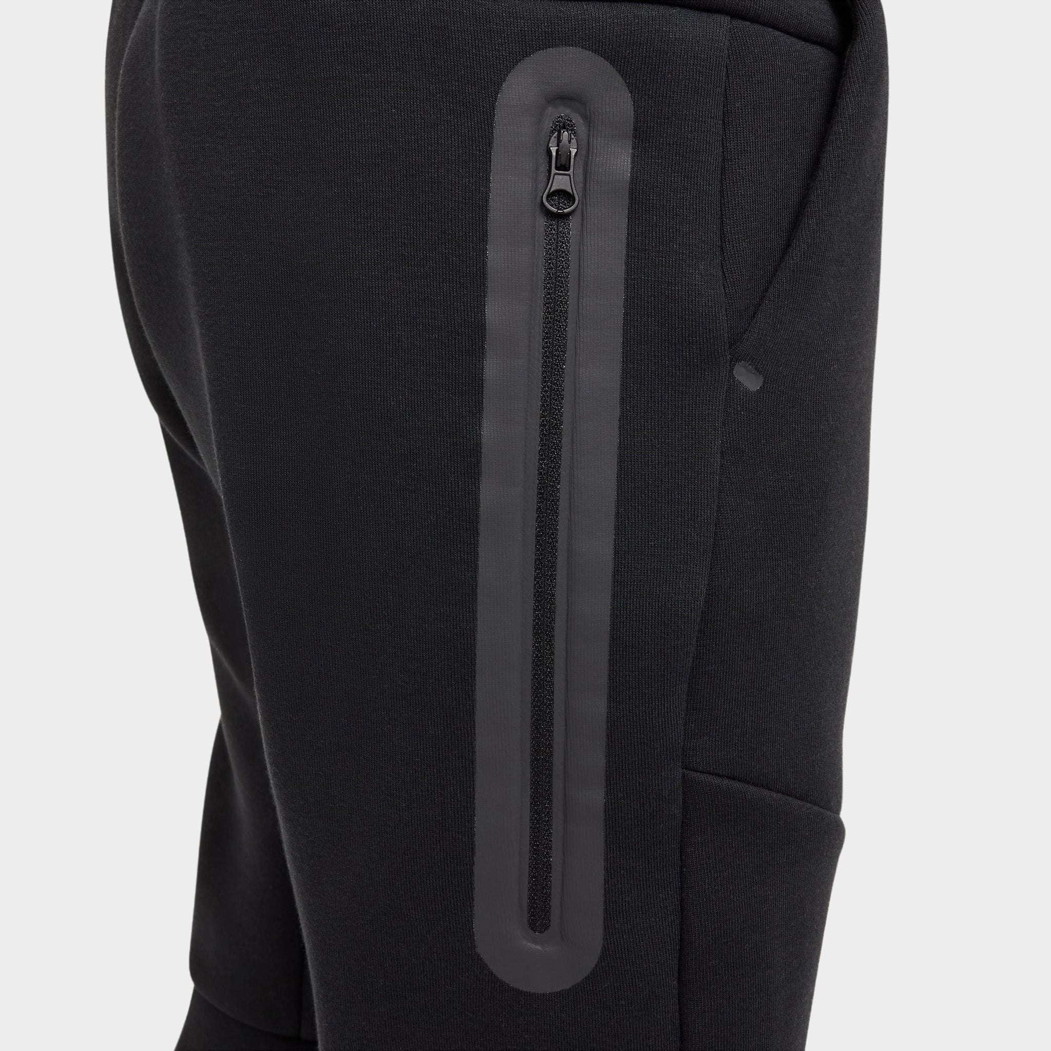 Nike Sportswear Junior Boys' Tech Fleece Jogger / Black - Image 5
