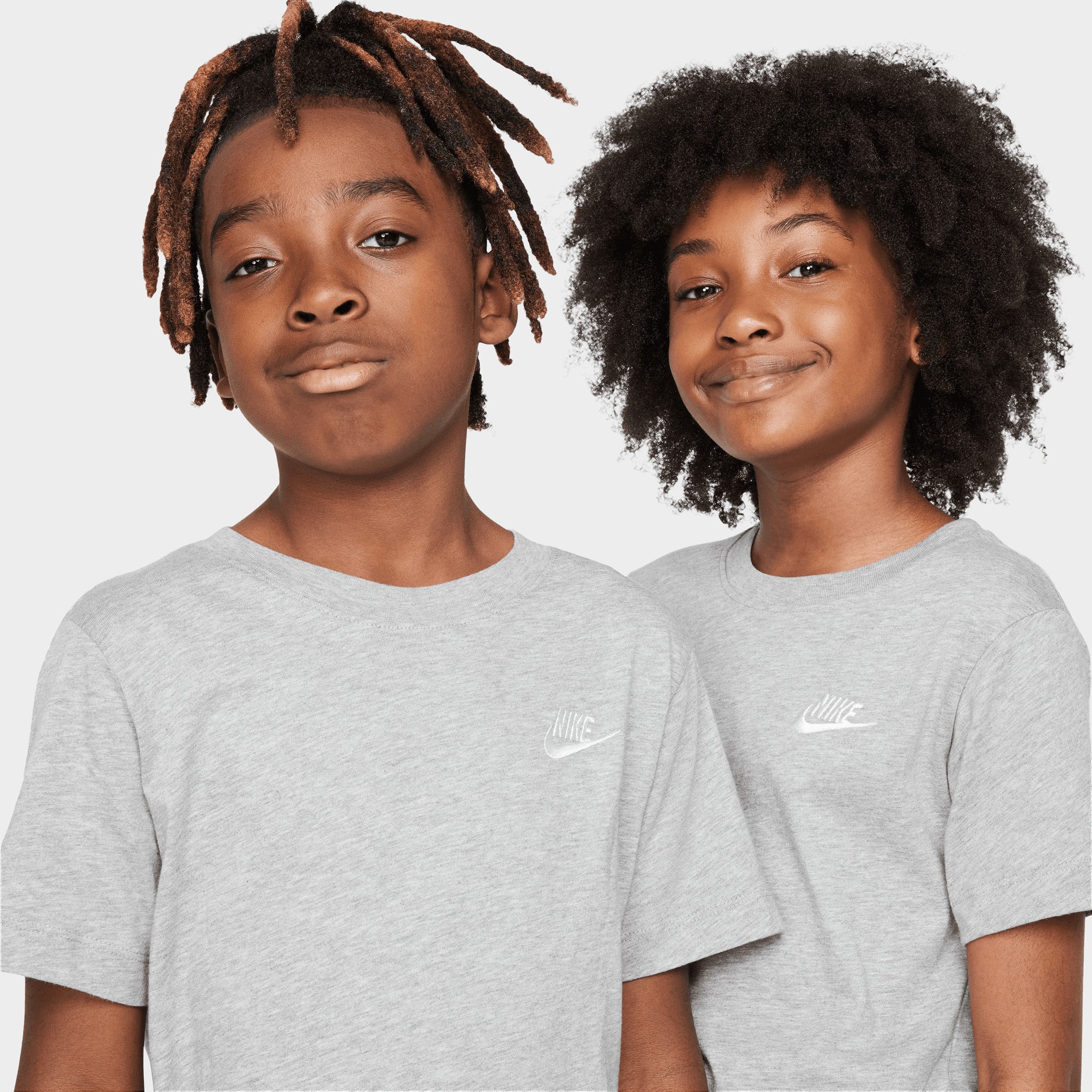 Nike Juniors' Futura T-Shirt / Dark Grey Heather - Image 3