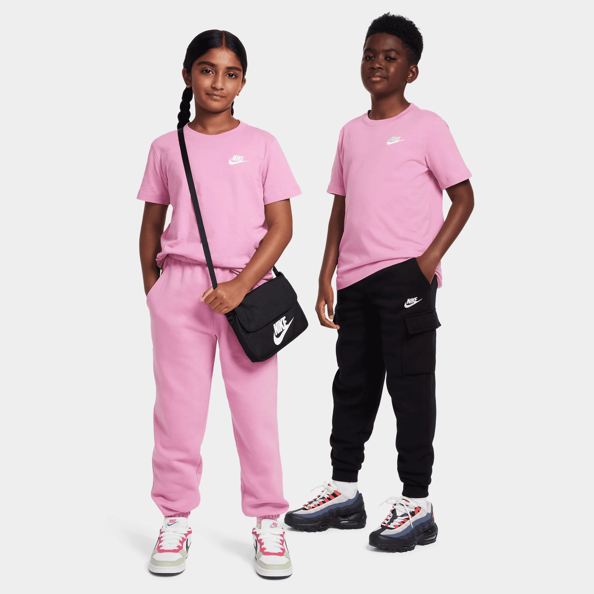 Nike Juniors' Futura T-Shirt / Magic Flamingo - Image 4