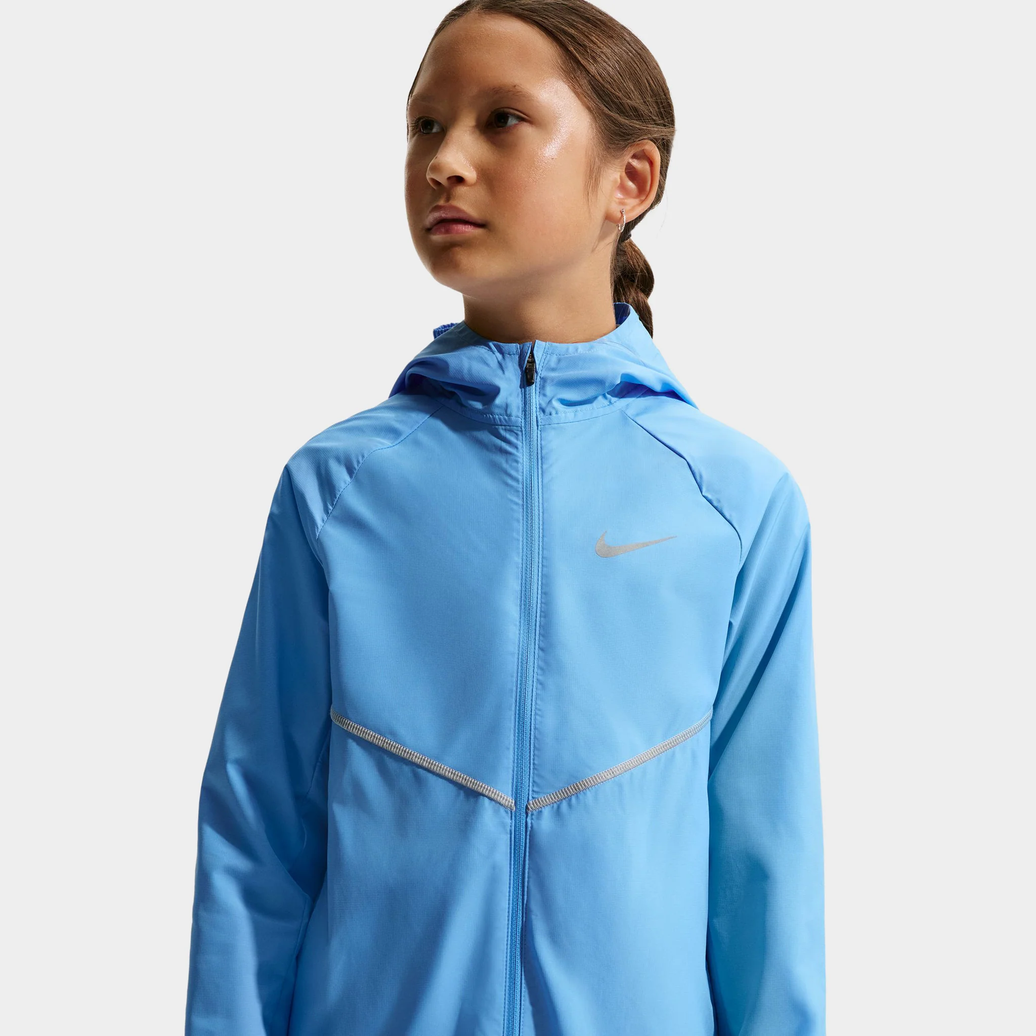 Nike Juniors' UV + Repelent Miler Jacket University Blue / Reflective Silver - Image 3