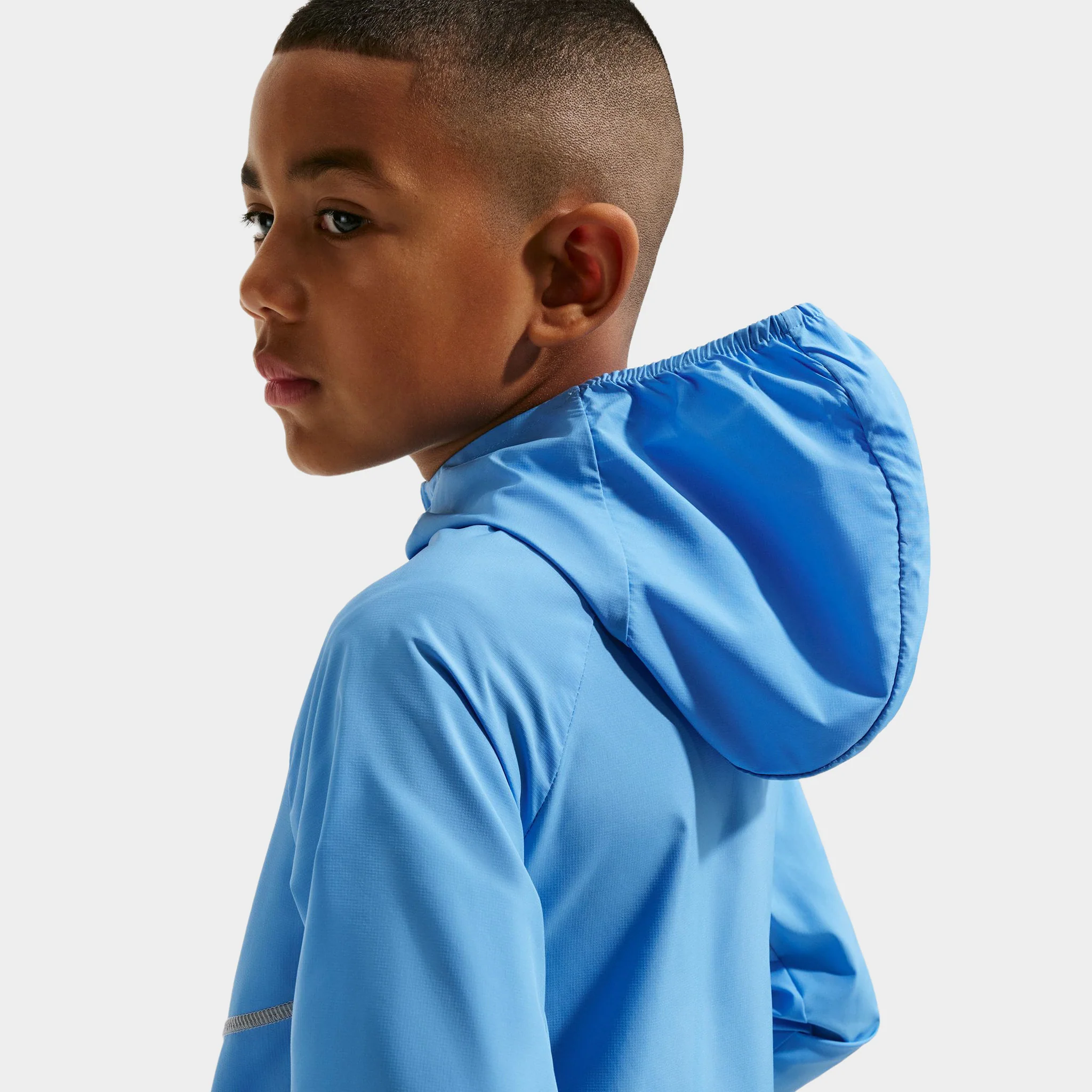 Nike Juniors' UV + Repelent Miler Jacket University Blue / Reflective Silver - Image 6
