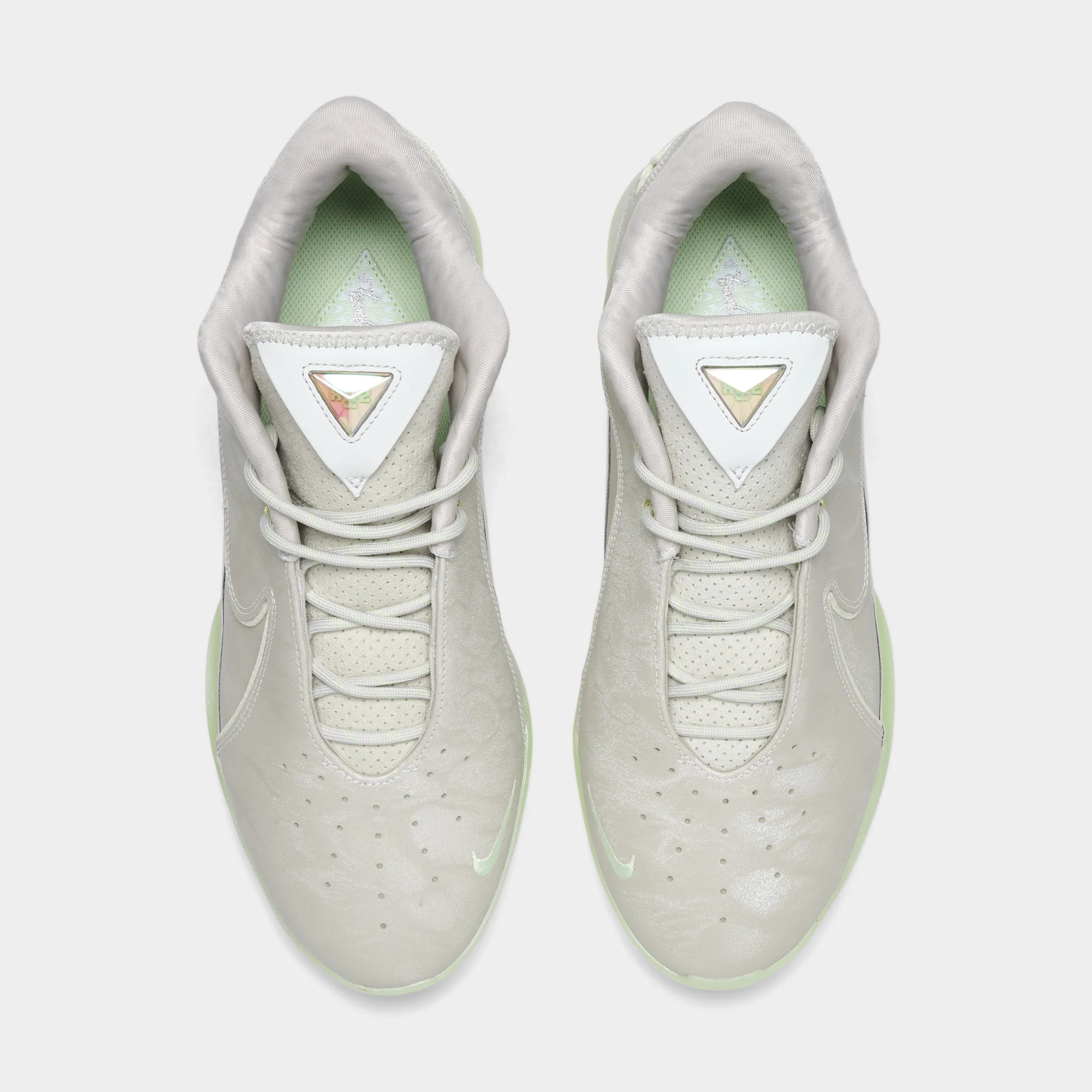 Nike Lebron XXII Light Bone / Soft Pearl - Vapor Green - Image 5