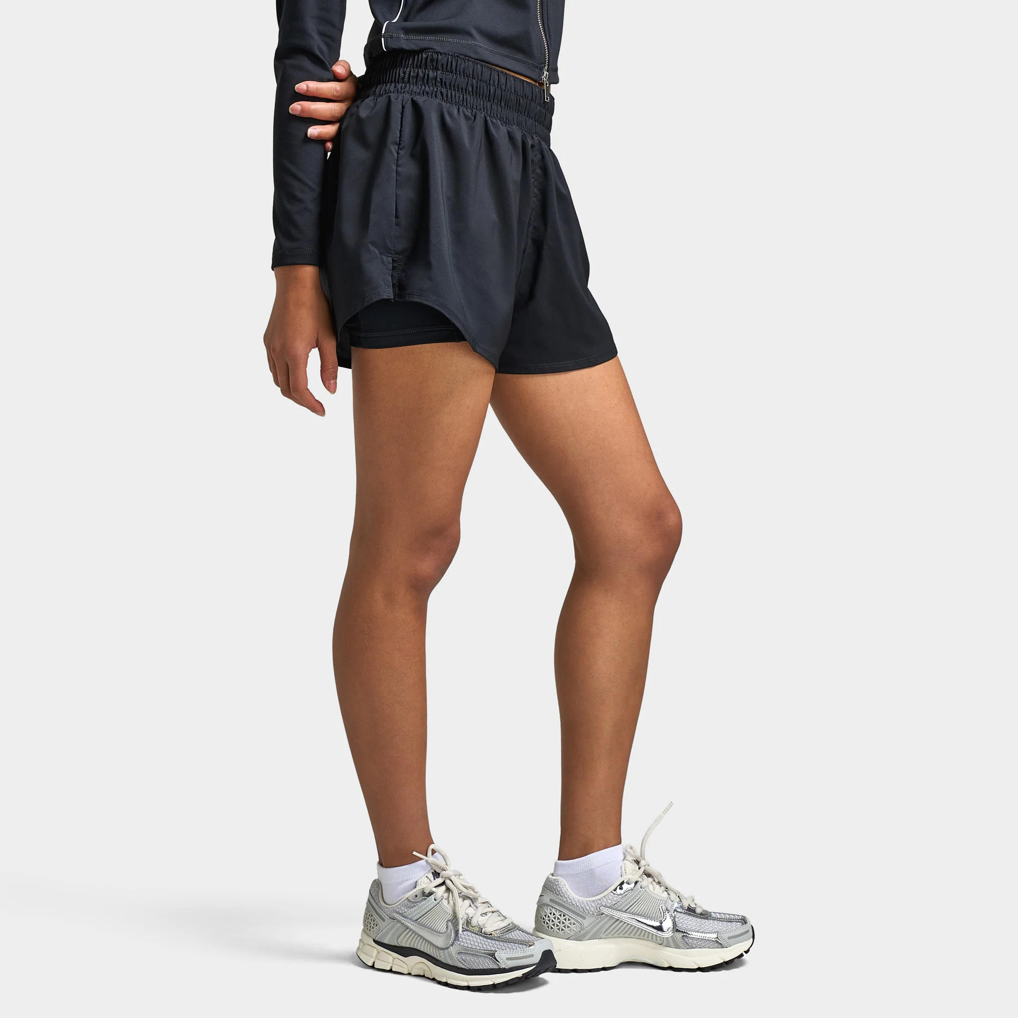 Nike One Women's Dri Fit High Rise 3in1 Shorts Black / Reflective Silver - Image 4