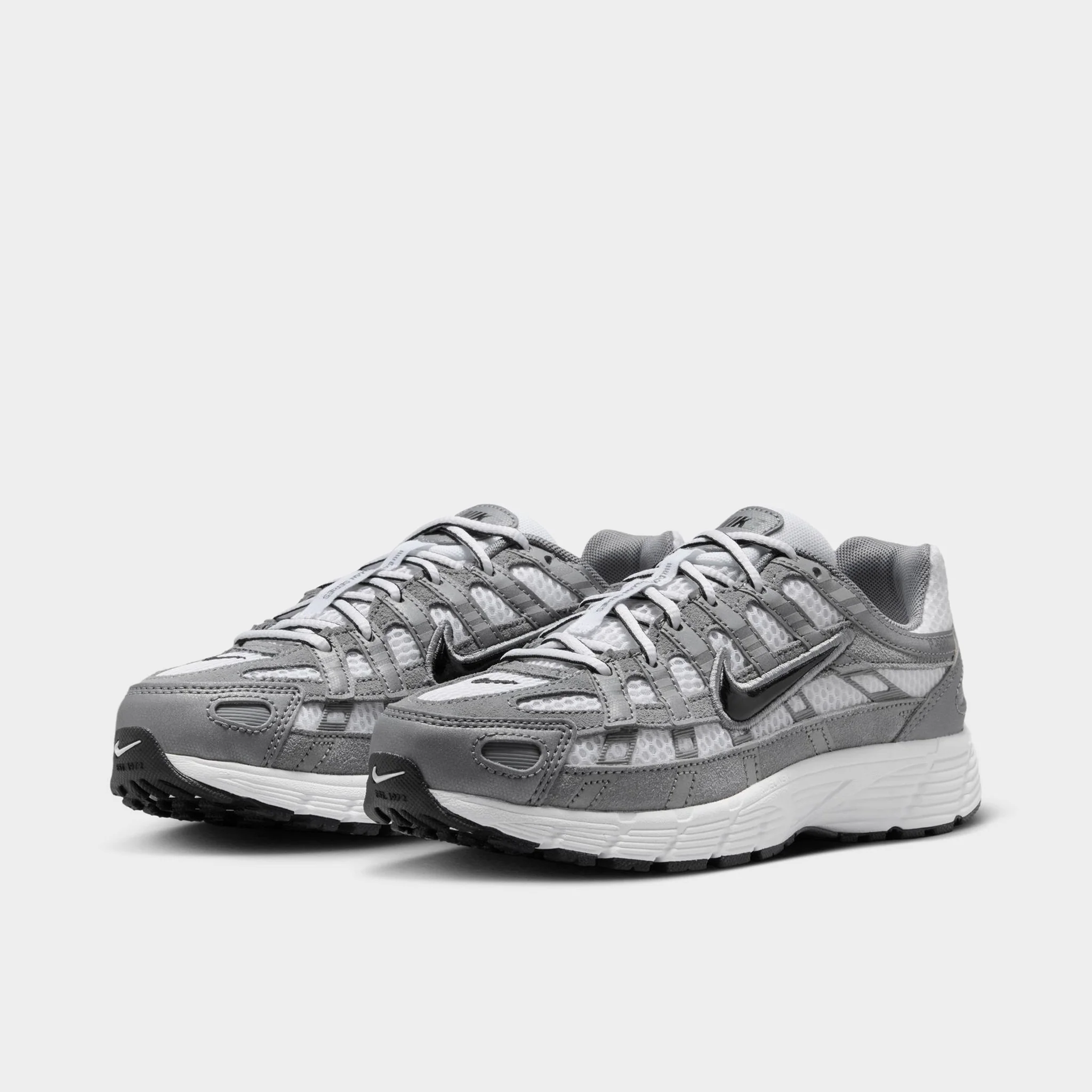 Nike P-6000 GS White / Black - Metallic Cool Grey - Image 2