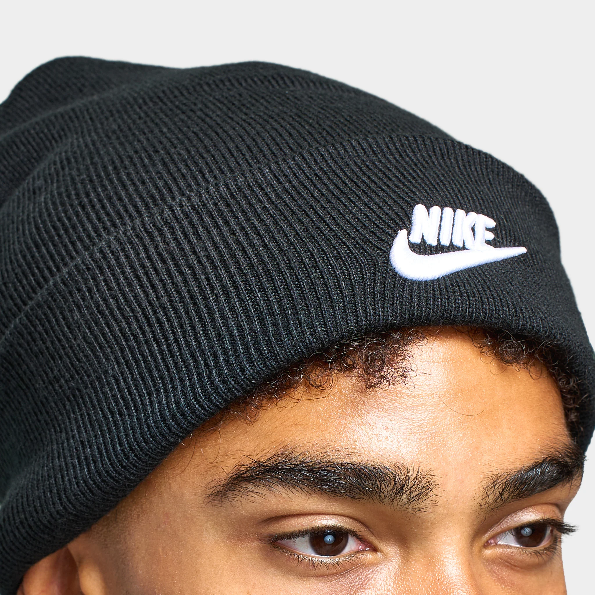 Nike Peak Futura Beanie Black / White - Image 4
