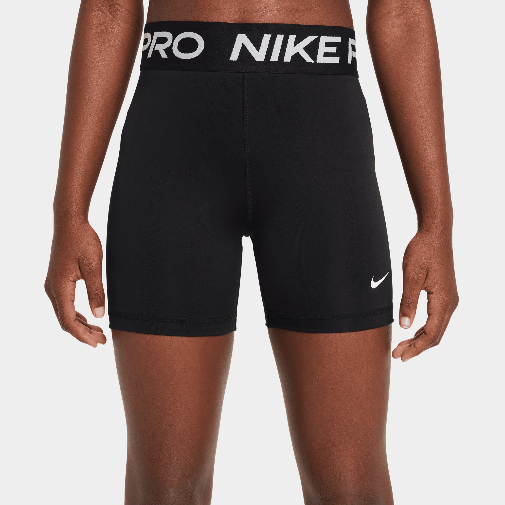 Nike Pro Junior Girls' 3" Dri-FIT Shorts / Black - Image 2