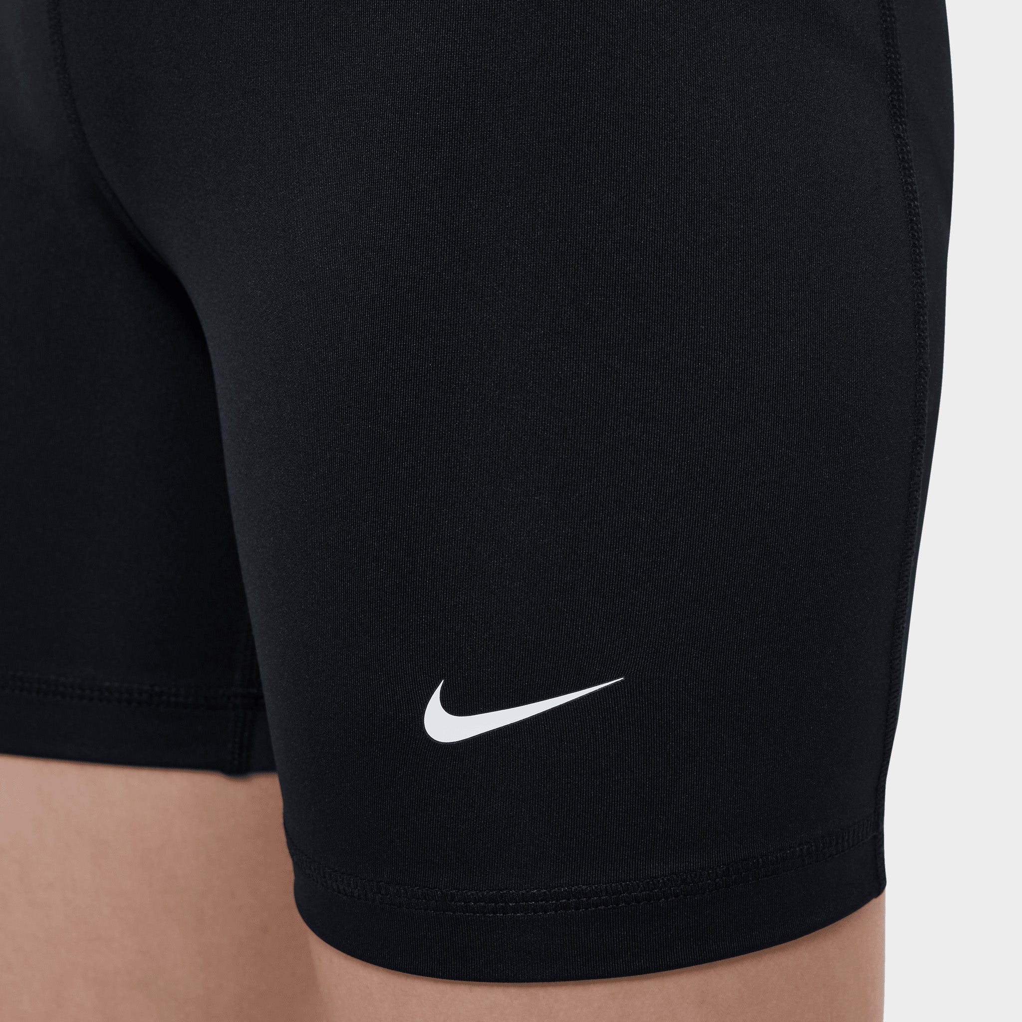 Nike Pro Junior Girls' 5" Dri-FIT Shorts / Black - Image 5
