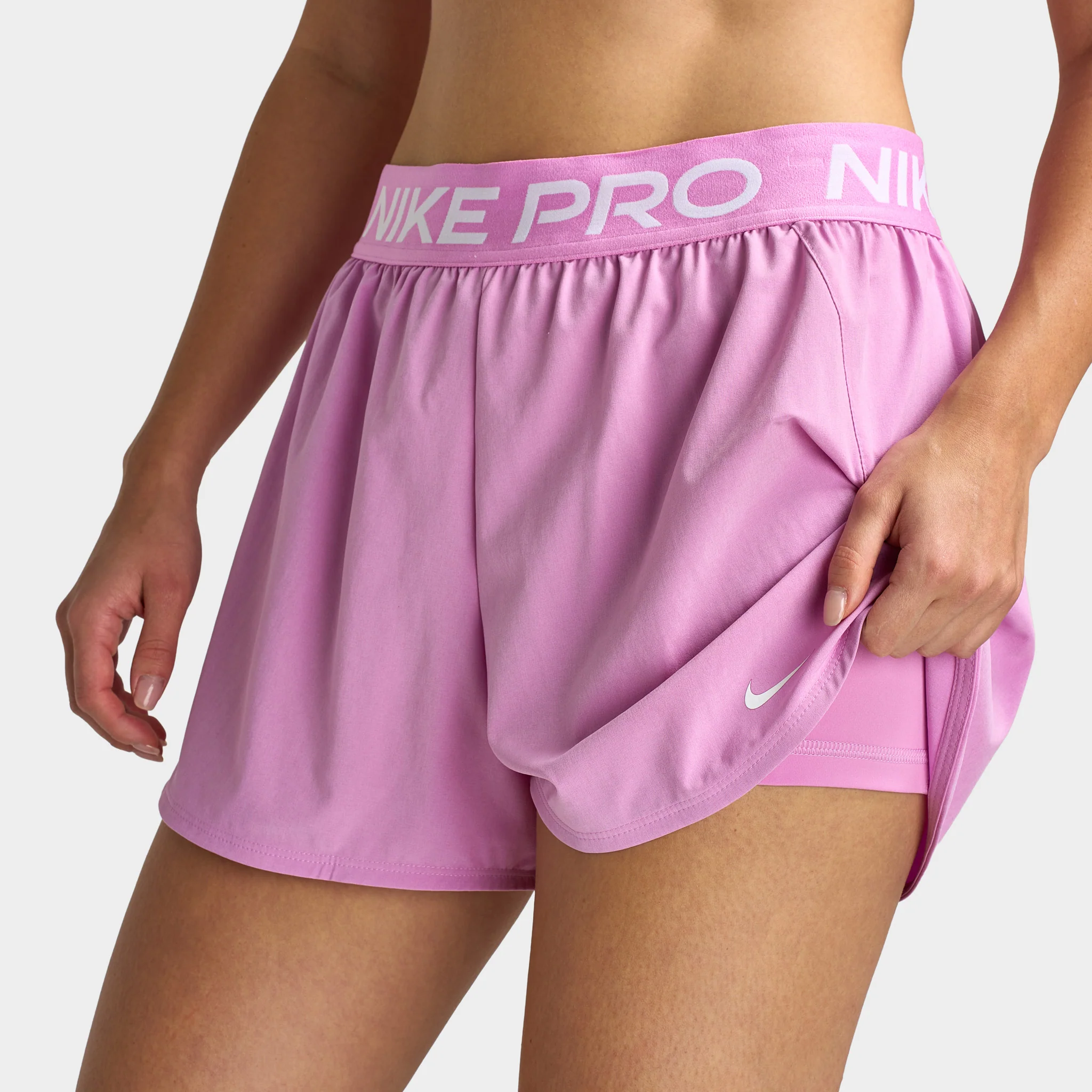 Nike Pro Women's 2in1 Shorts / Light Magenta / White - Image 5