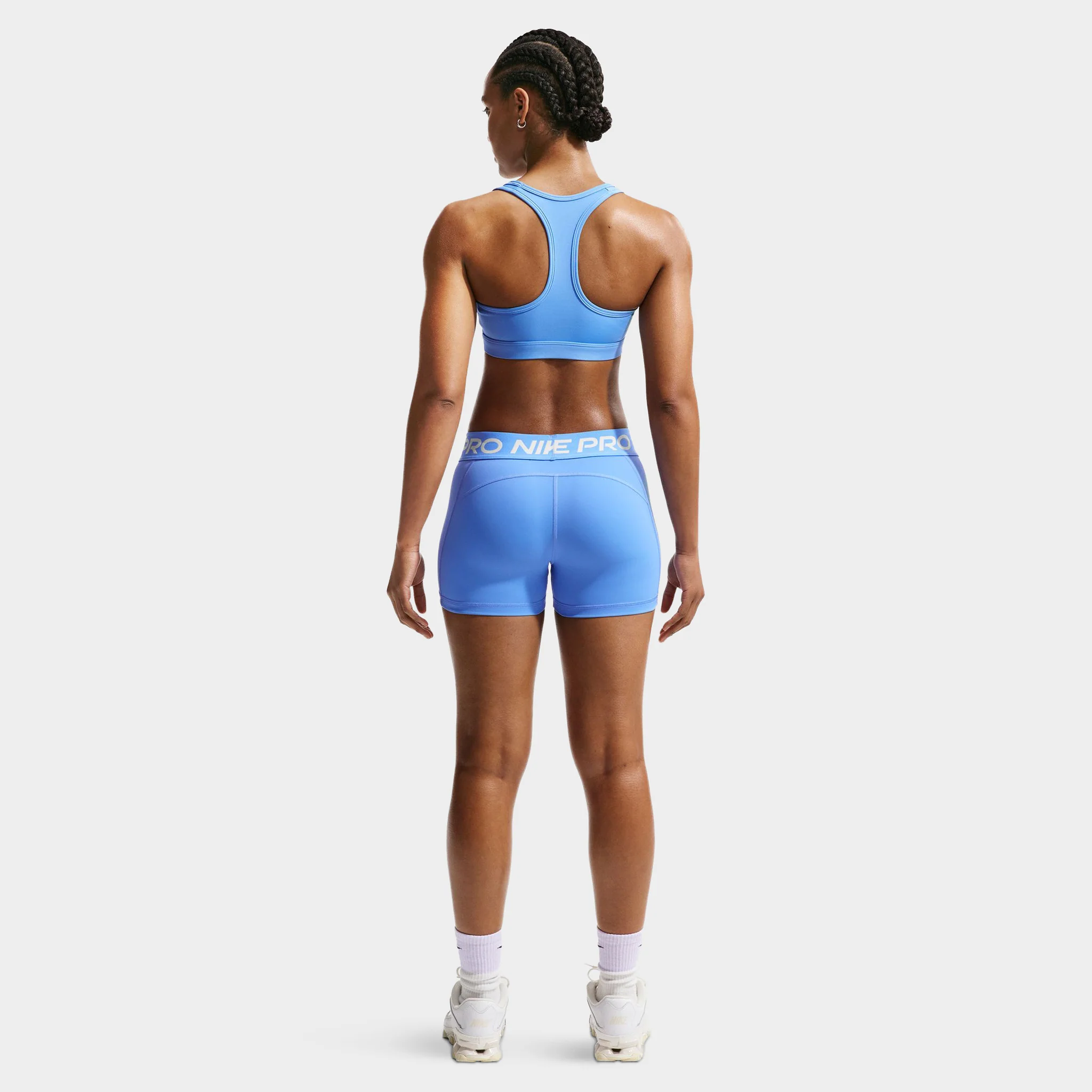 Nike Pro Women's 365 Mid Rise 3in Shorts USM / University Blue / White - Image 2