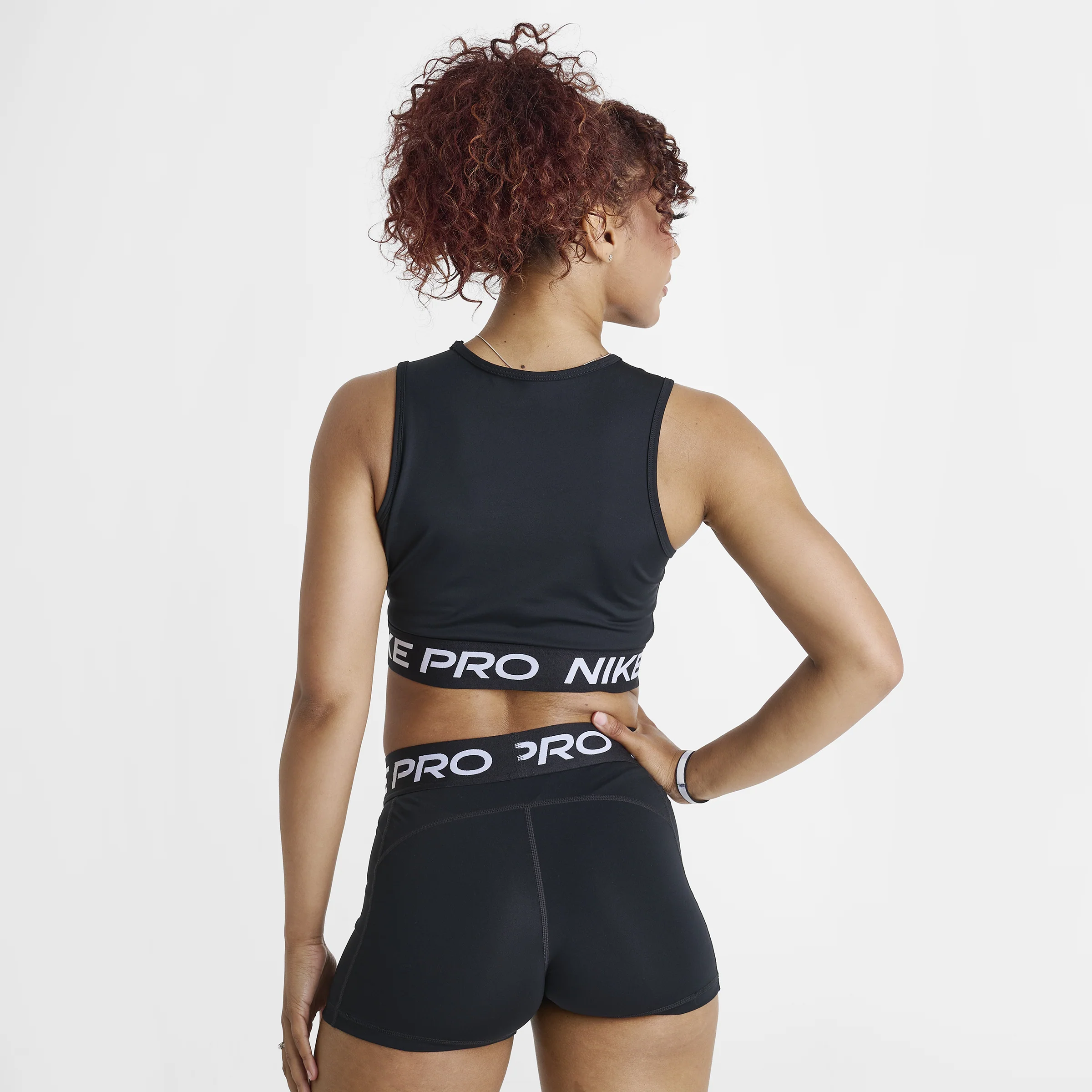 Nike Pro Women's Dri-FIT Cropped Tank Top Black / White - Image 2