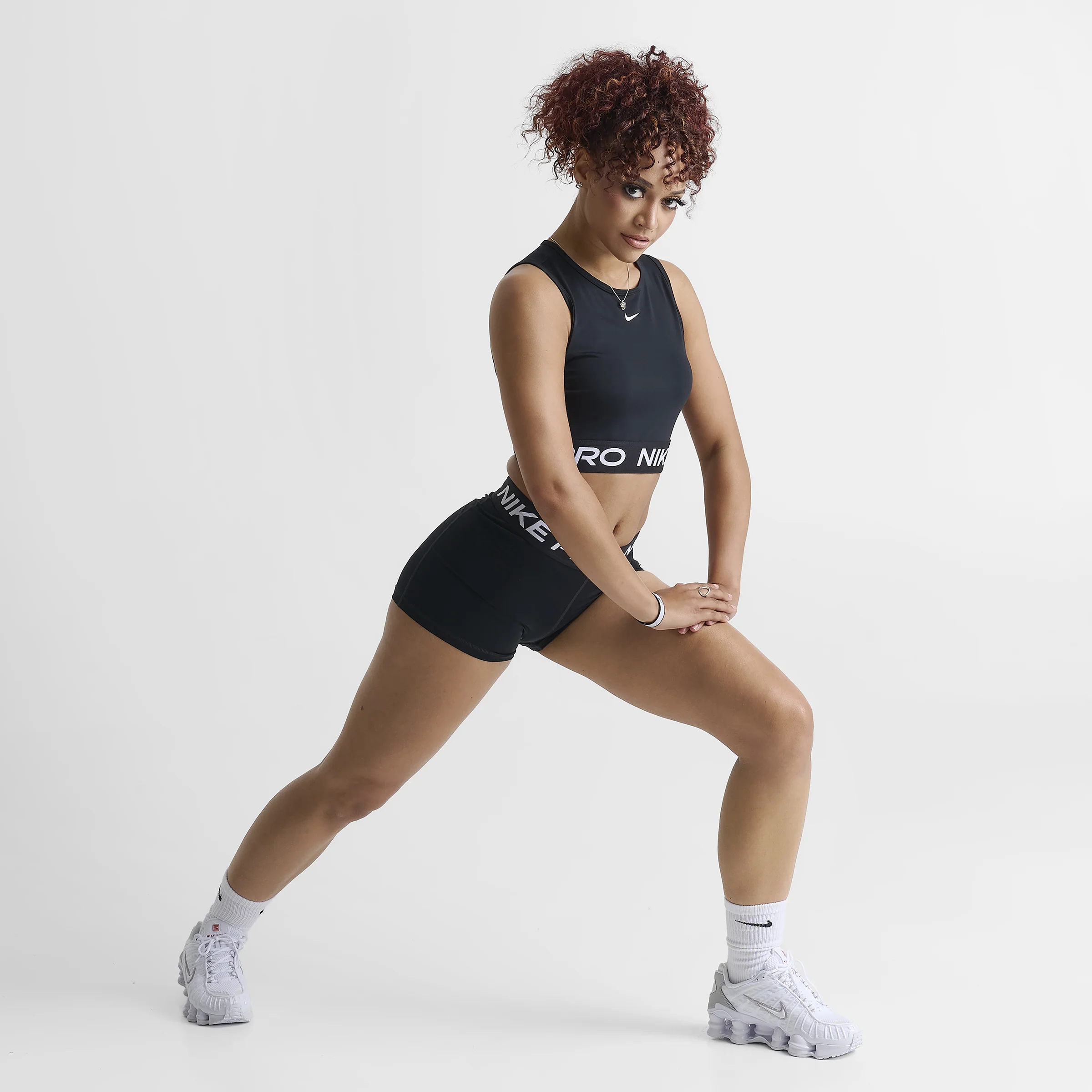 Nike Pro Women's Dri-FIT Cropped Tank Top Black / White - Image 6