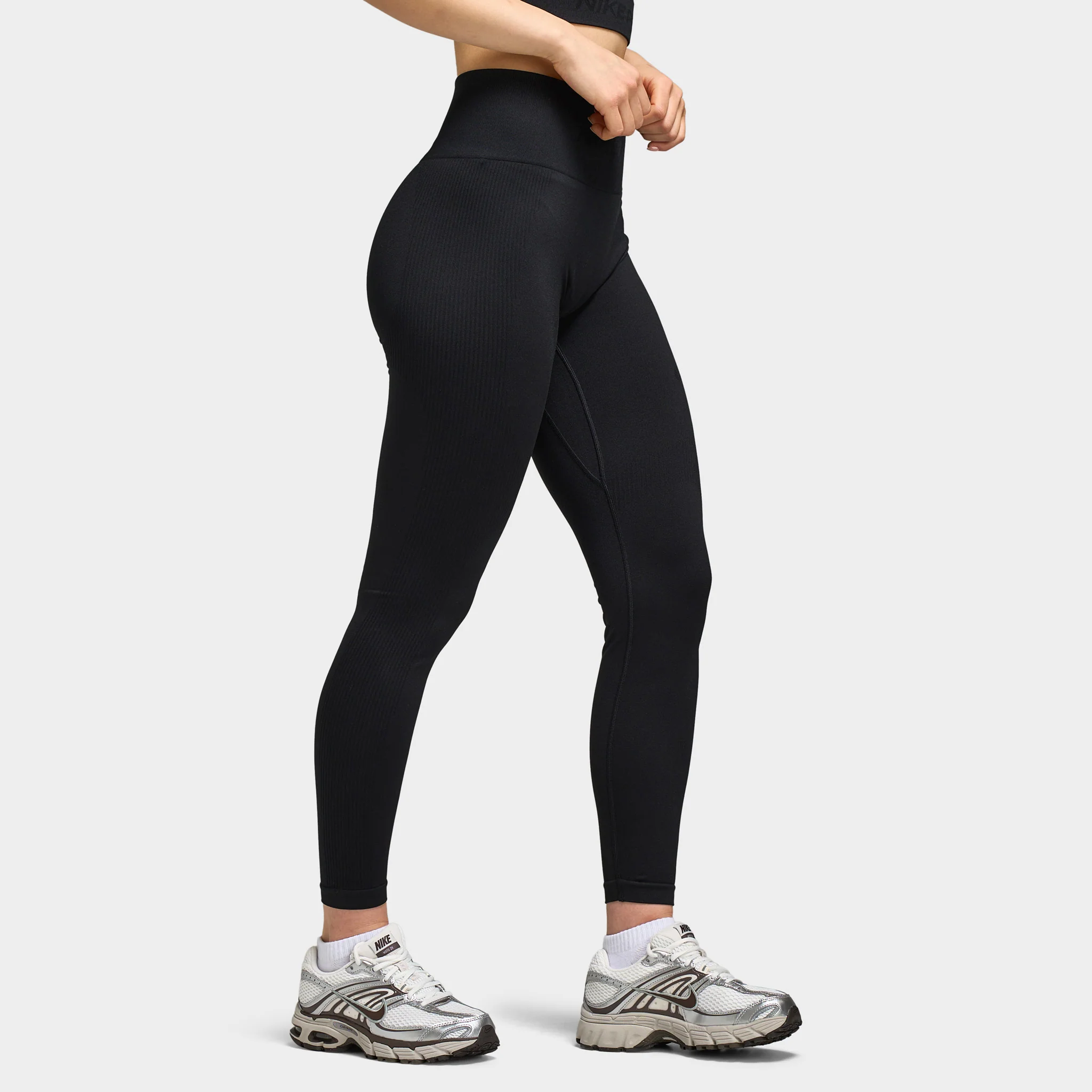 Nike Pro Women's Dry Fit Seamless Highrise 7/8 Tight / Black - Image 5