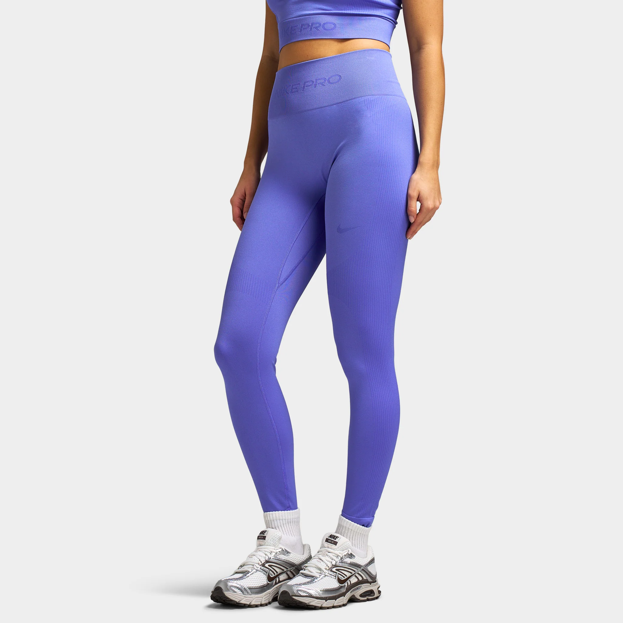 Nike Pro Women�s Dry Fit Seamless Highrise 7/8 Tight / Sapphire - Image 4