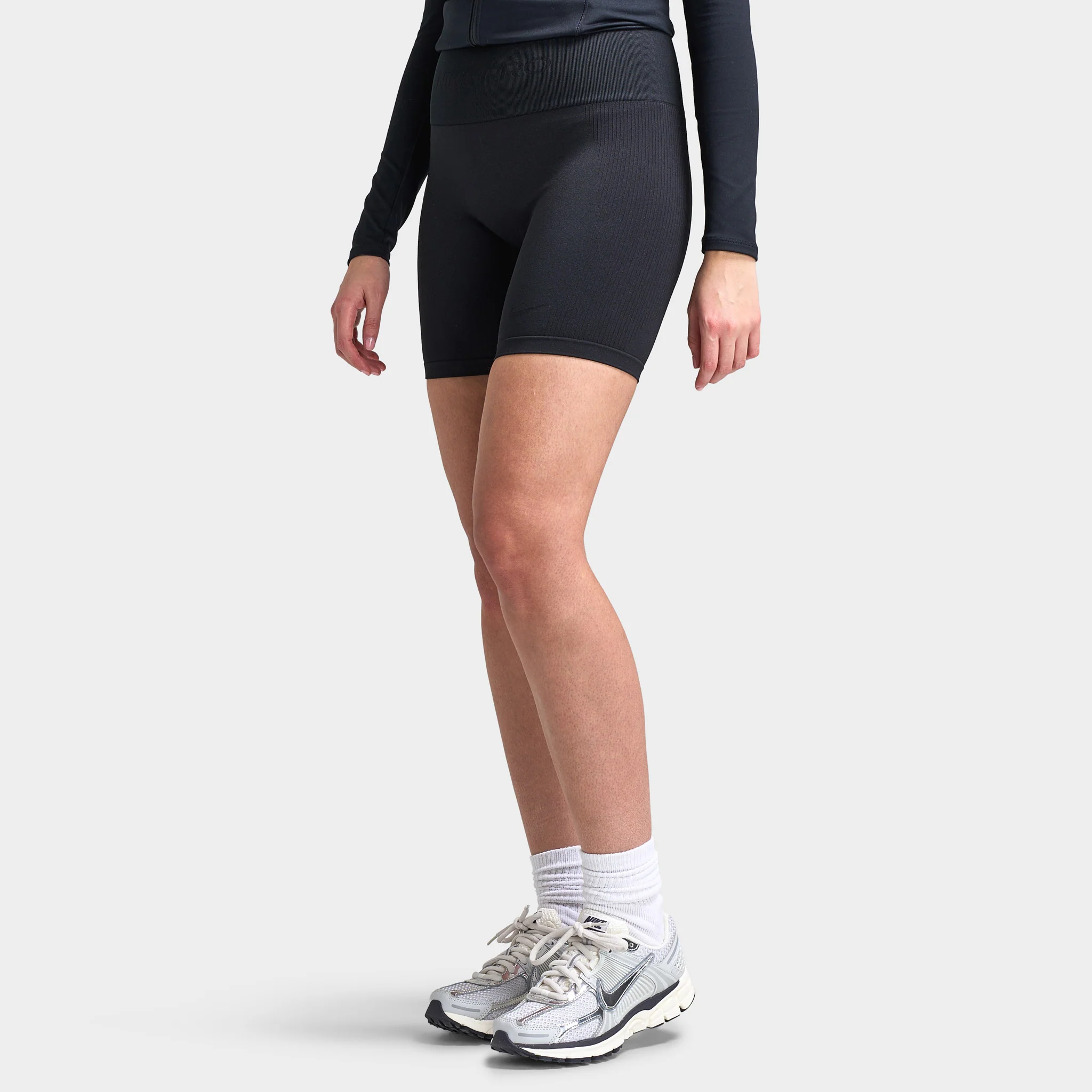 Nike Pro Women's Dry Fit Seamless Highrise 5" Shorts / Black - Image 4