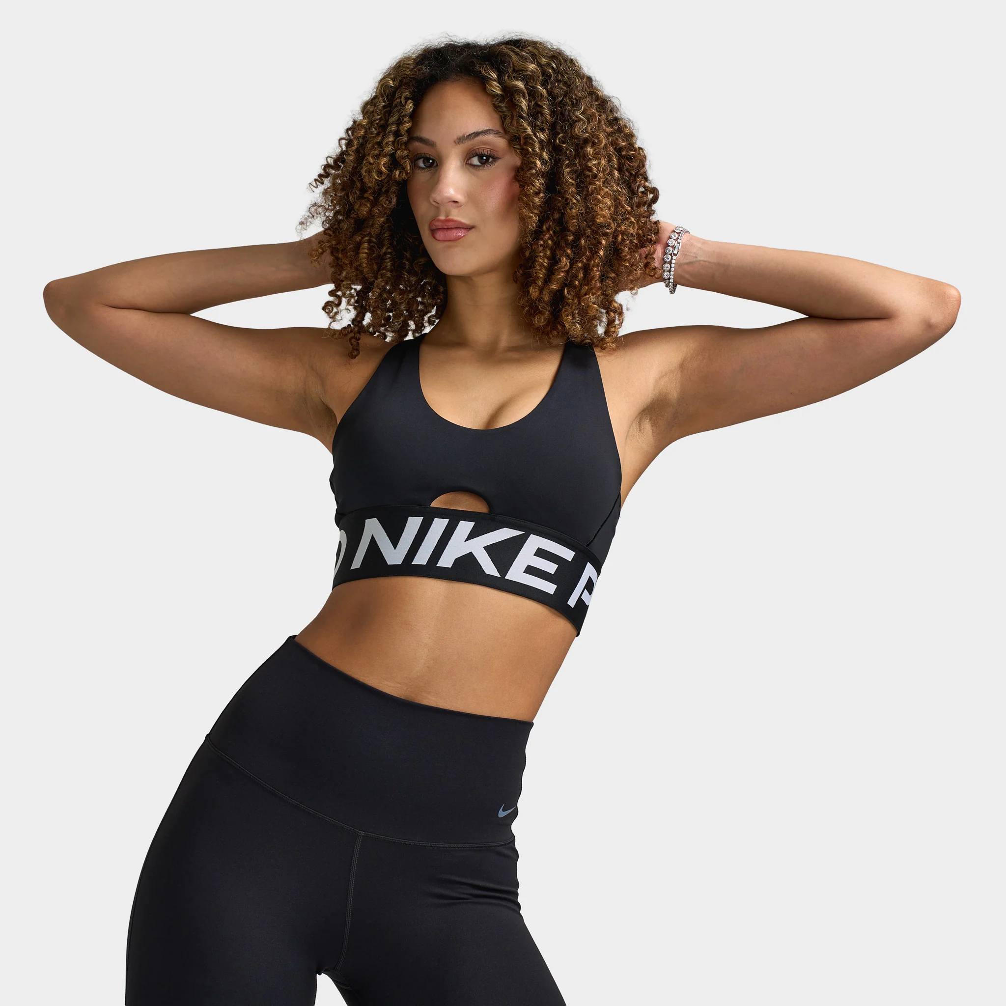 Nike Pro Women's Indy Plunge Bra Bold / Black - Image 3