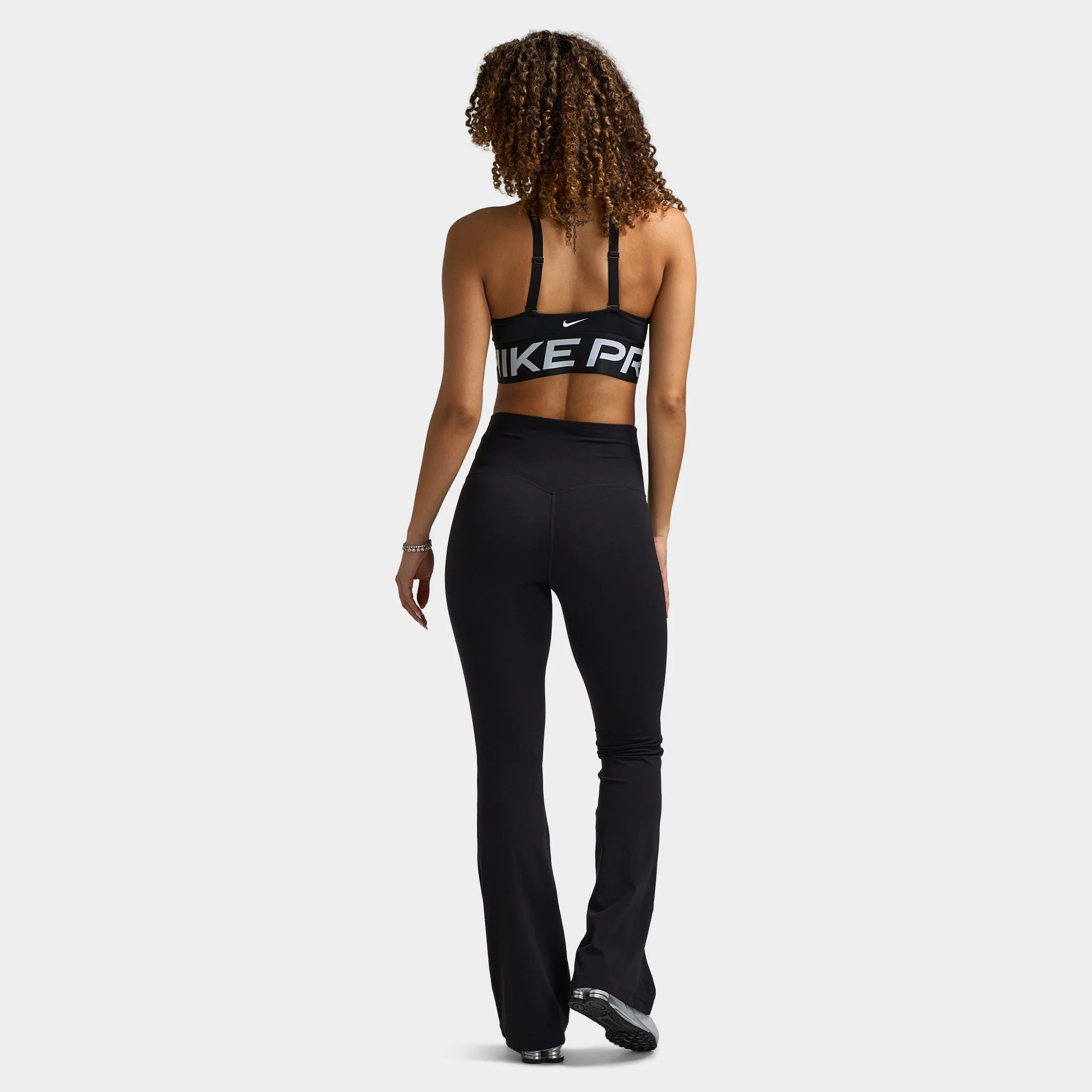 Nike Pro Women's Indy Plunge Bra Bold / Black - Image 5