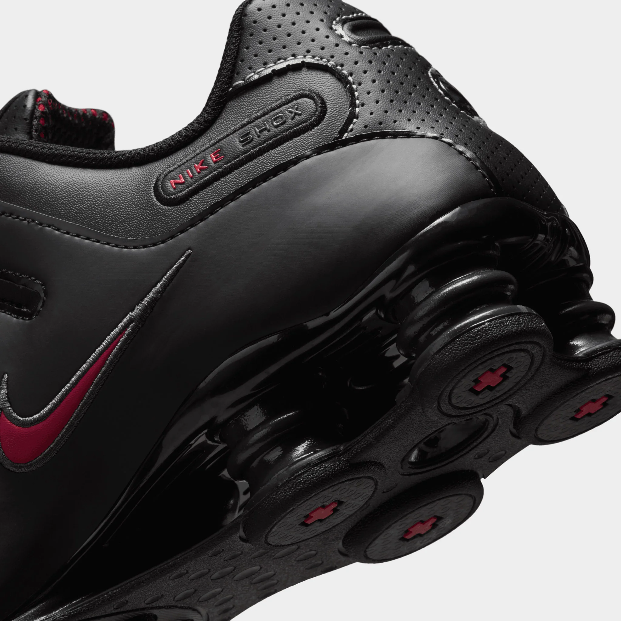 Nike Shox NZ Black / Varsity Red - Image 3