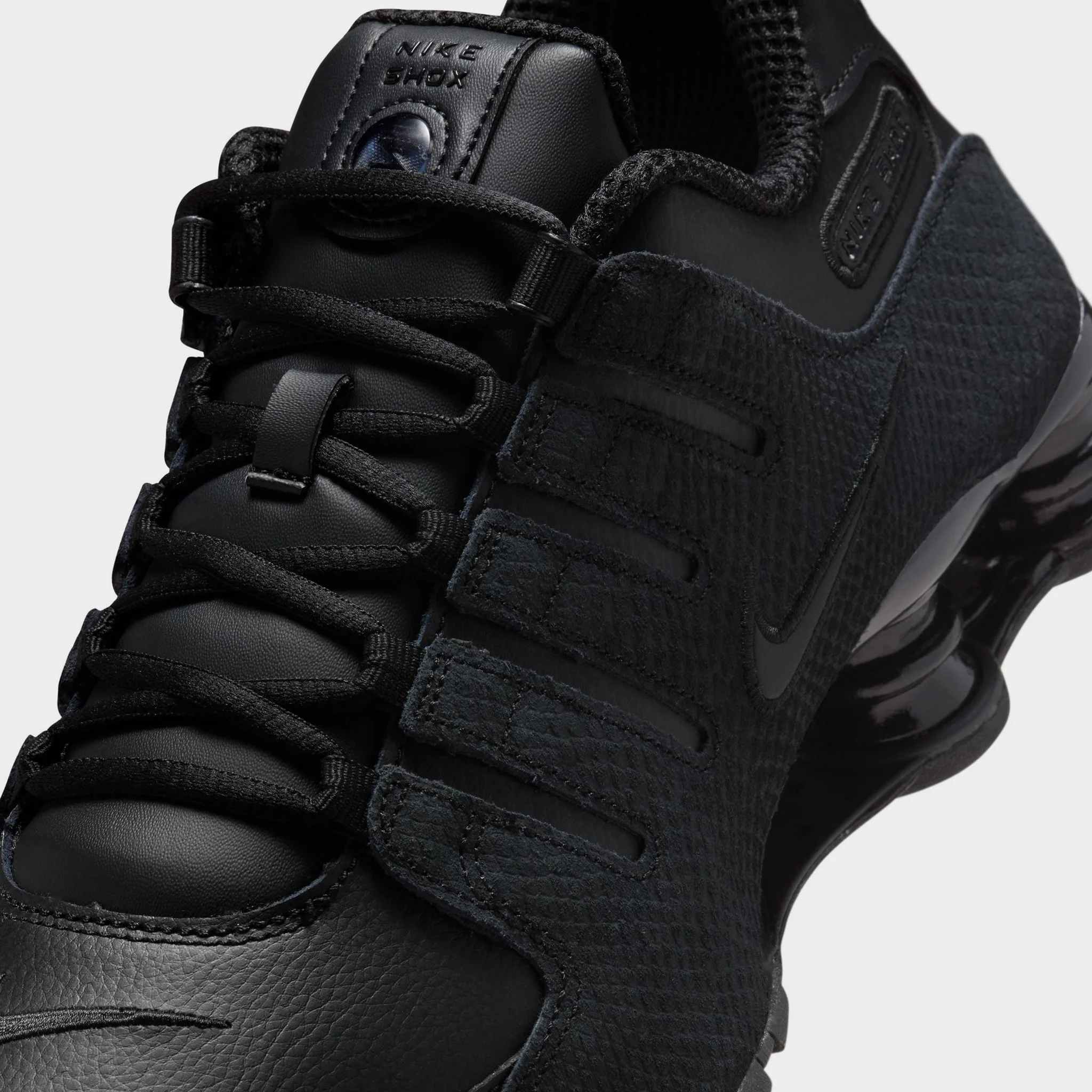 Nike Shox NZ Black / White - Image 3