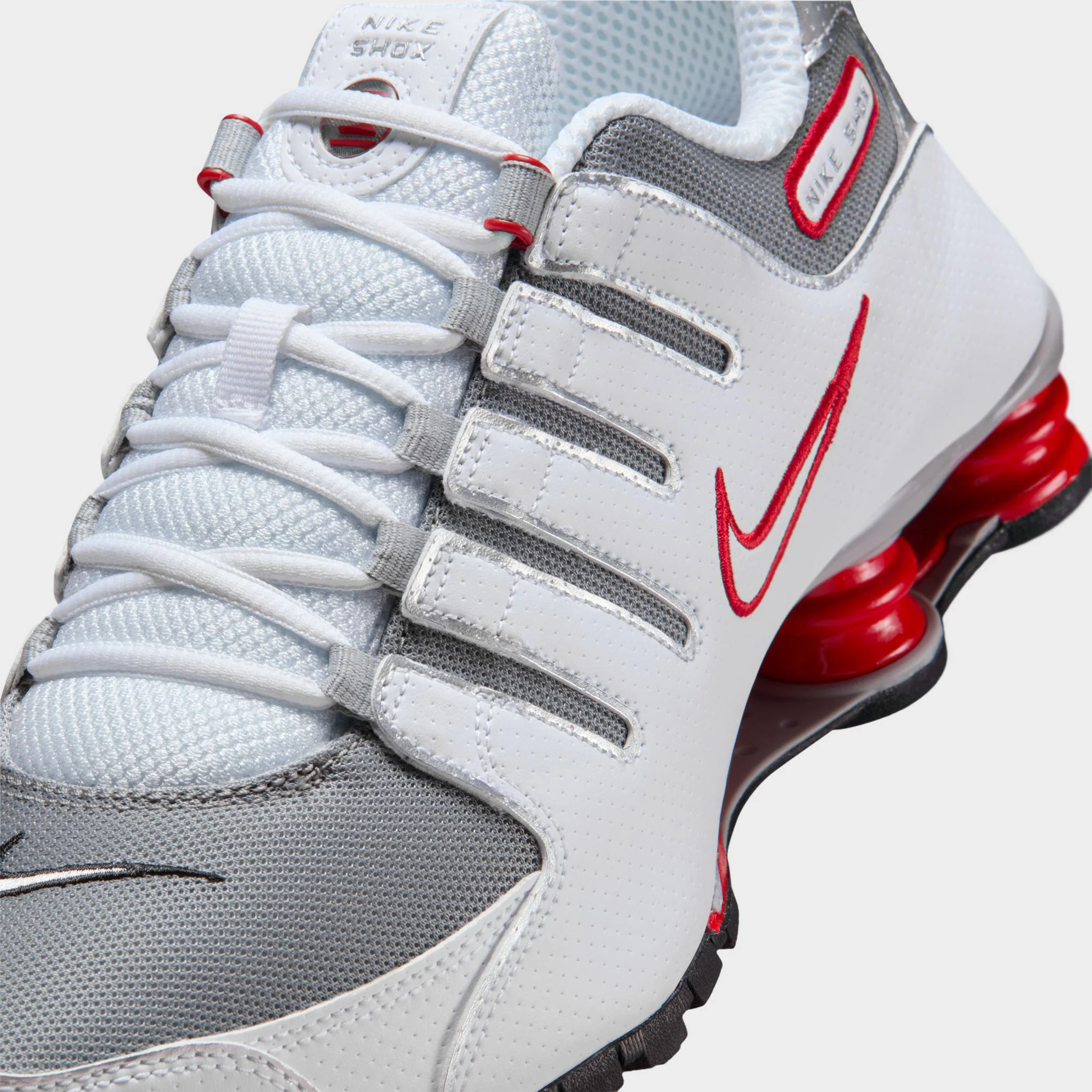Nike Shox NZ White / Red / Grey - Image 3