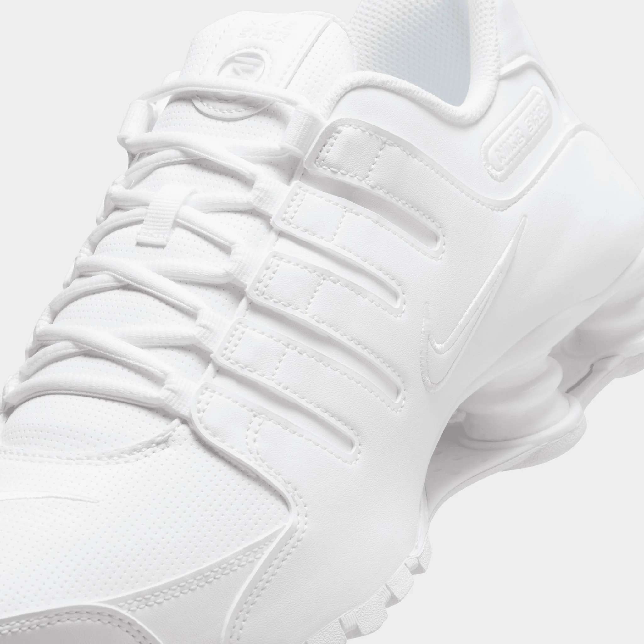 Nike Shox NZ White / White - Image 3