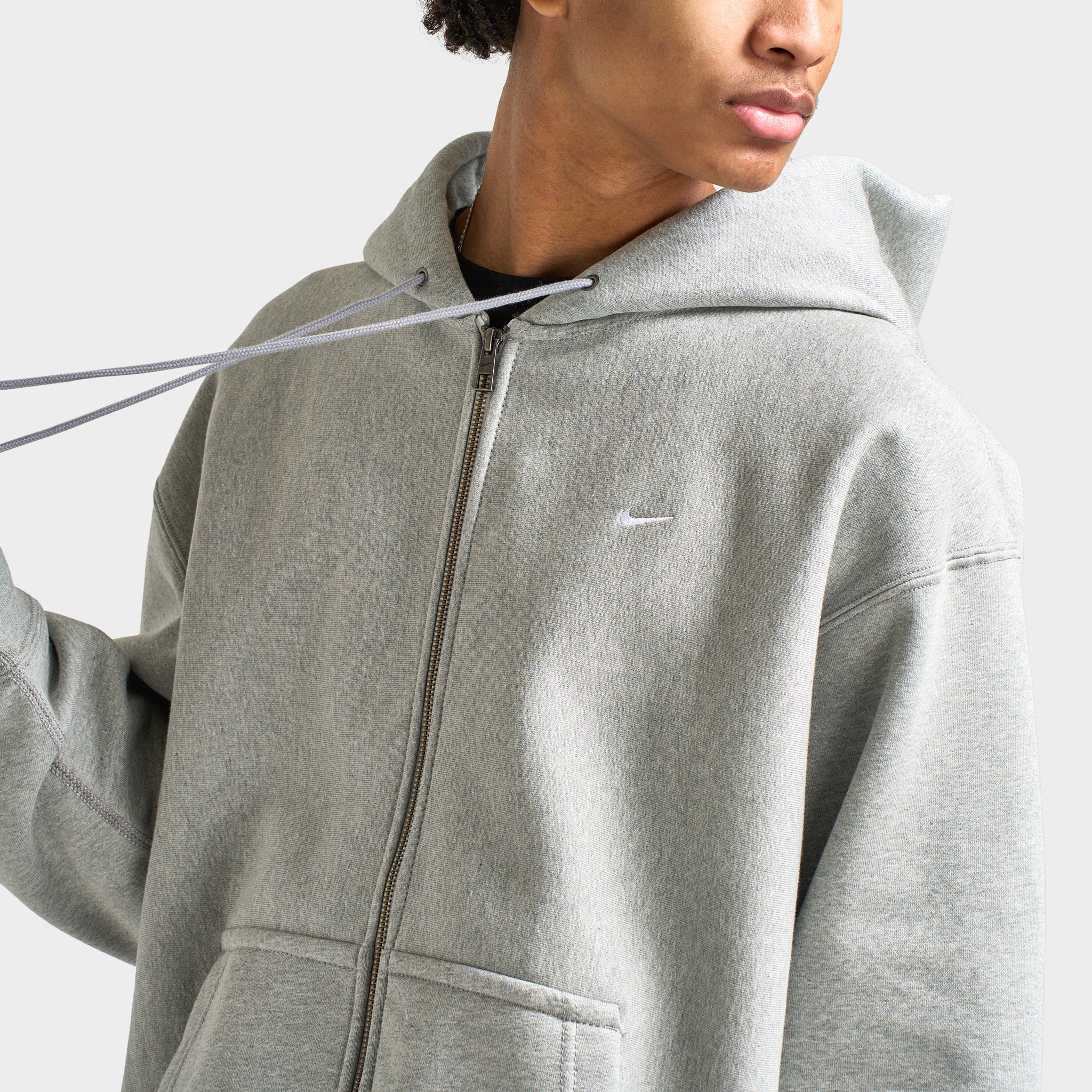 Nike Solo Swoosh Fleece Full-Zip Hoodie Dark Grey Heather / White - Image 3