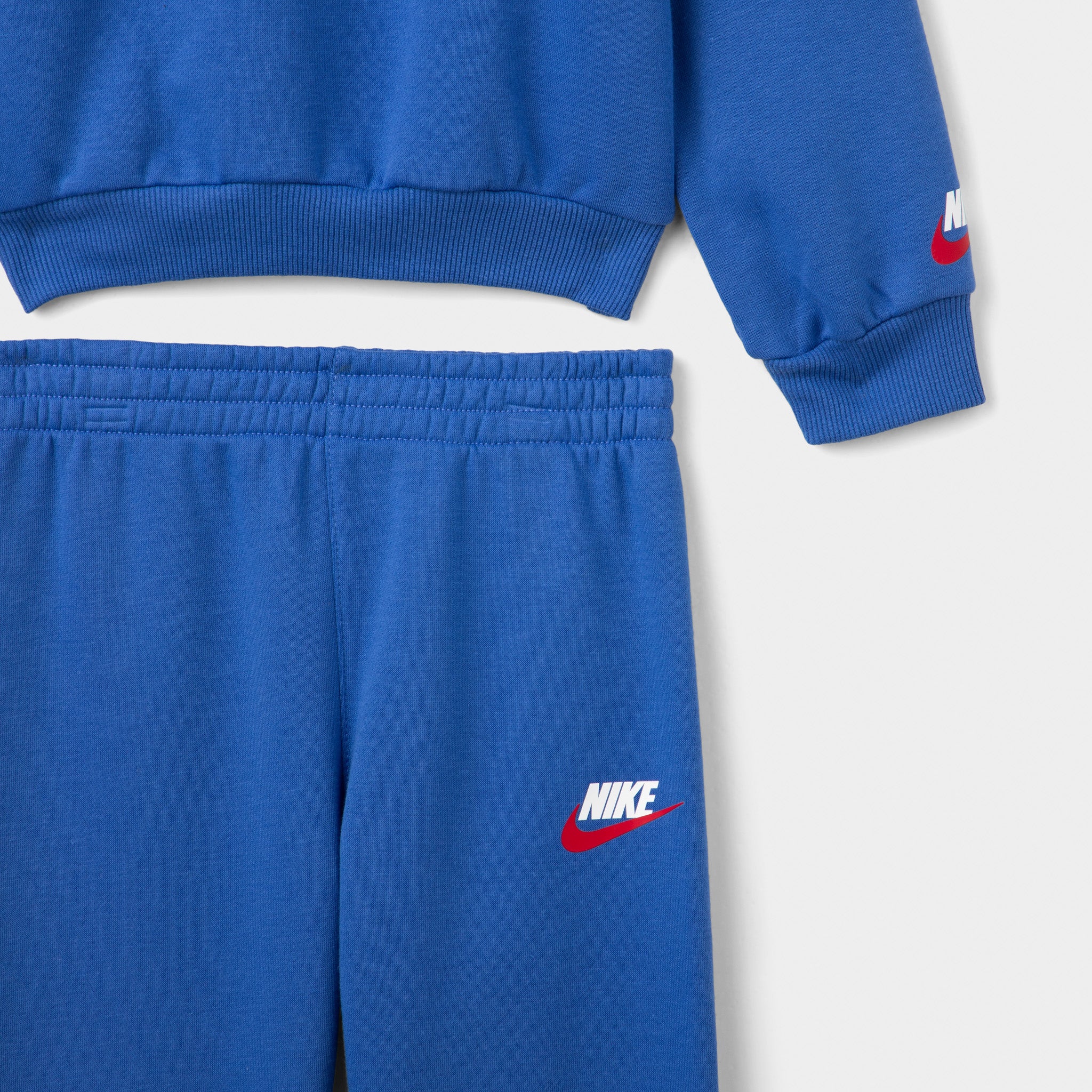 Nike Sporstwear Childrens' HBR GFX Crew Pant Set Comet Blue / White - Gym Red - Image 6