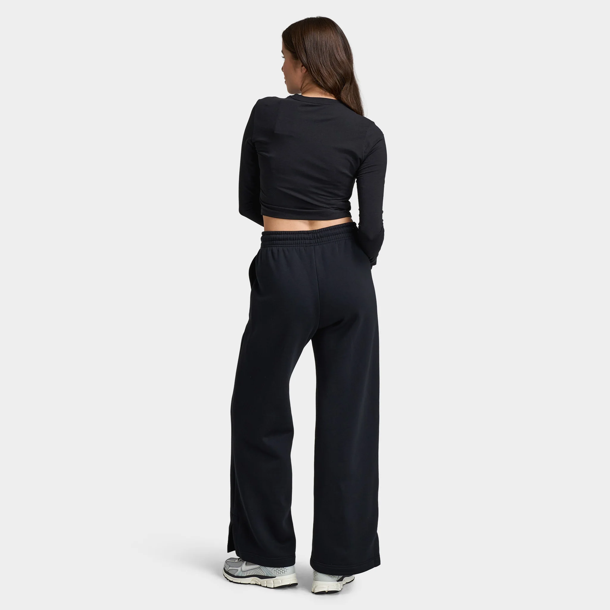 Nike Sporstwear Women's Chill Knit Long Sleeve Crop Black / Sail - Image 6