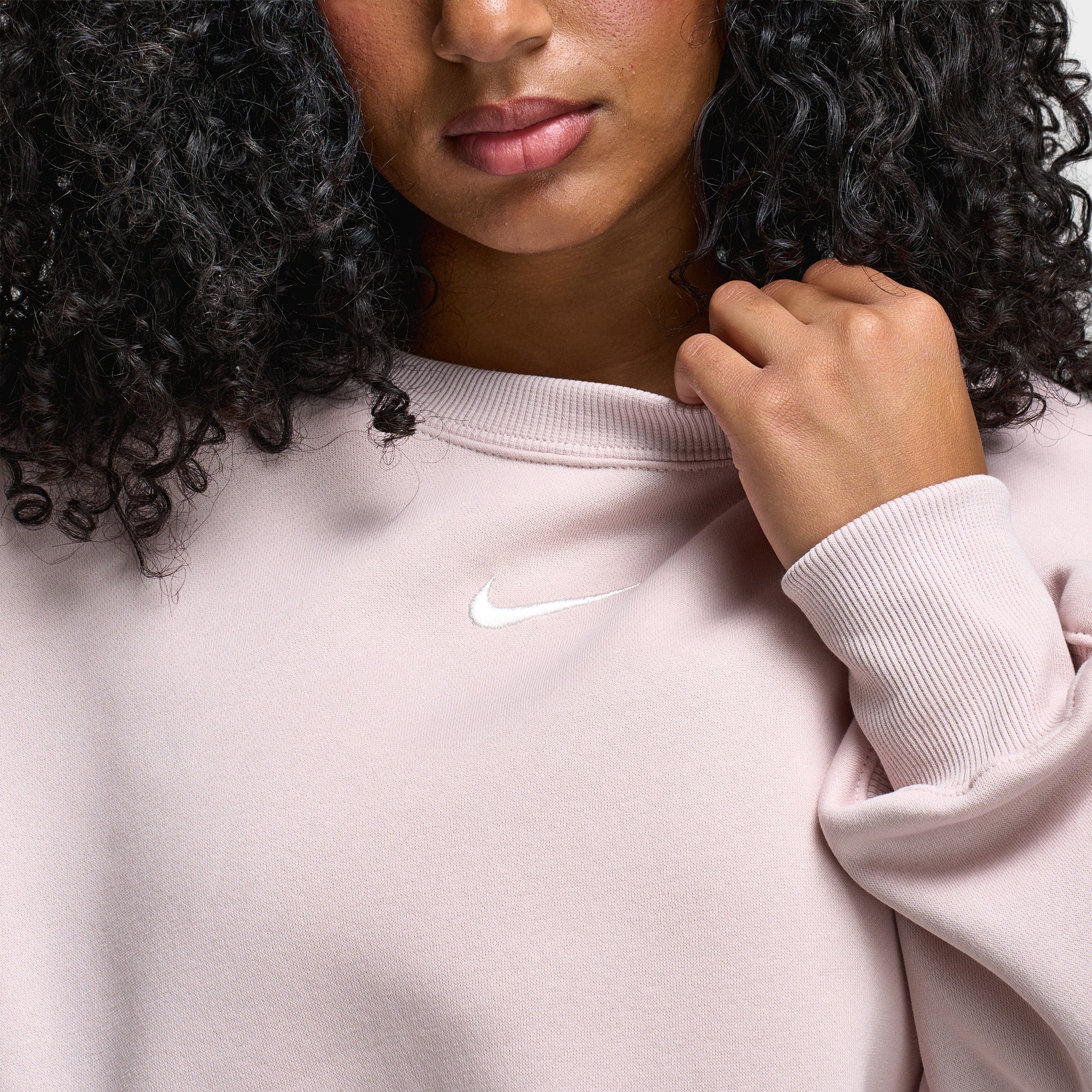 Nike Sporstwear Women's Phoenix Fleece Oversized Crew / S;it Red - Image 4