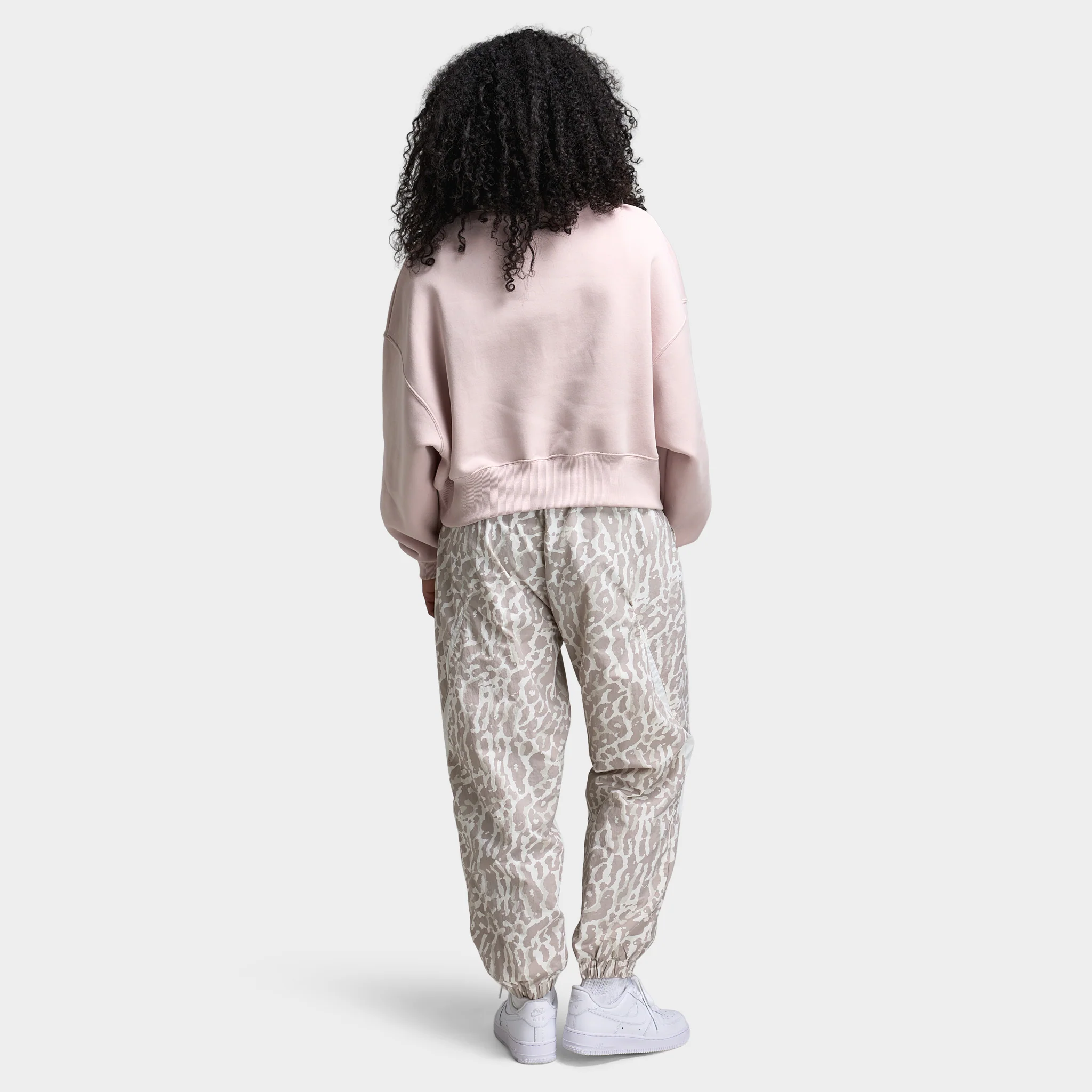 Nike Sporstwear Women's Phoenix Fleece Oversized Crew / S;it Red - Image 5