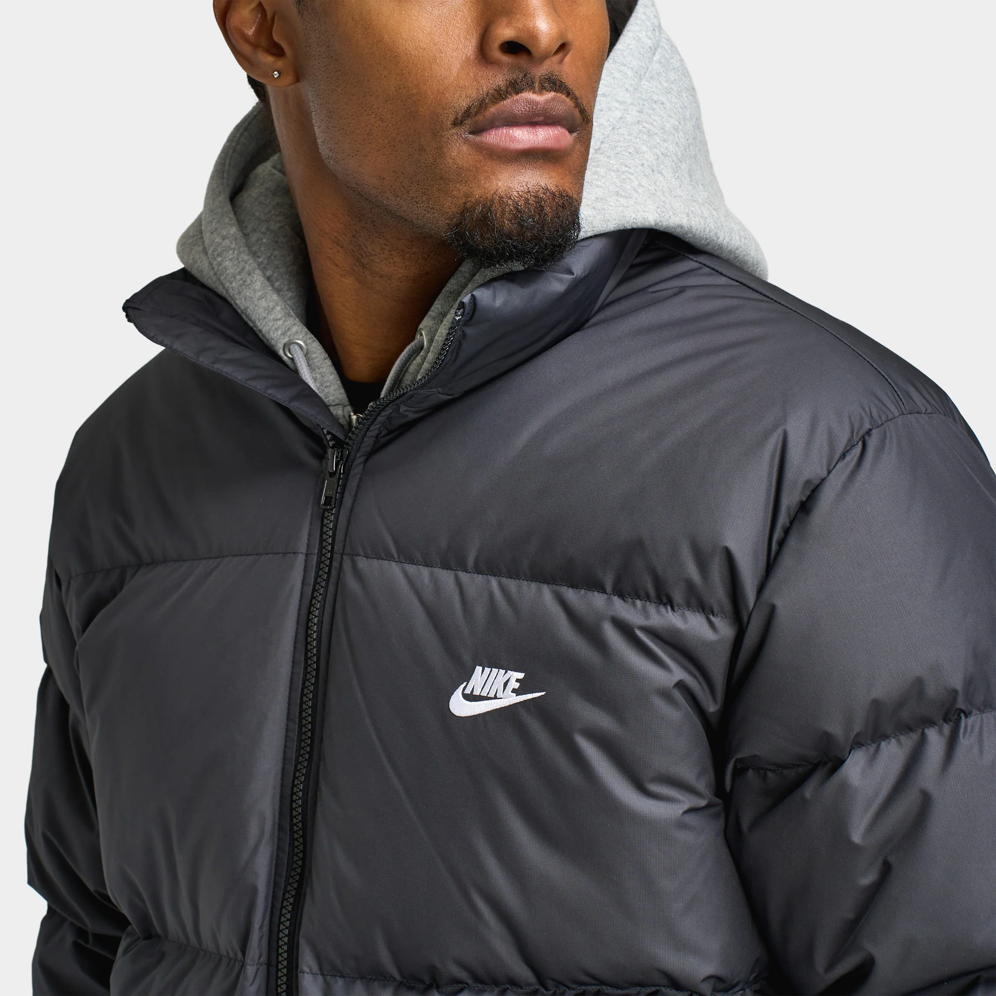 Nike Sportswear Club Therma-FIT Puffer Jacket Black / White - Image 4