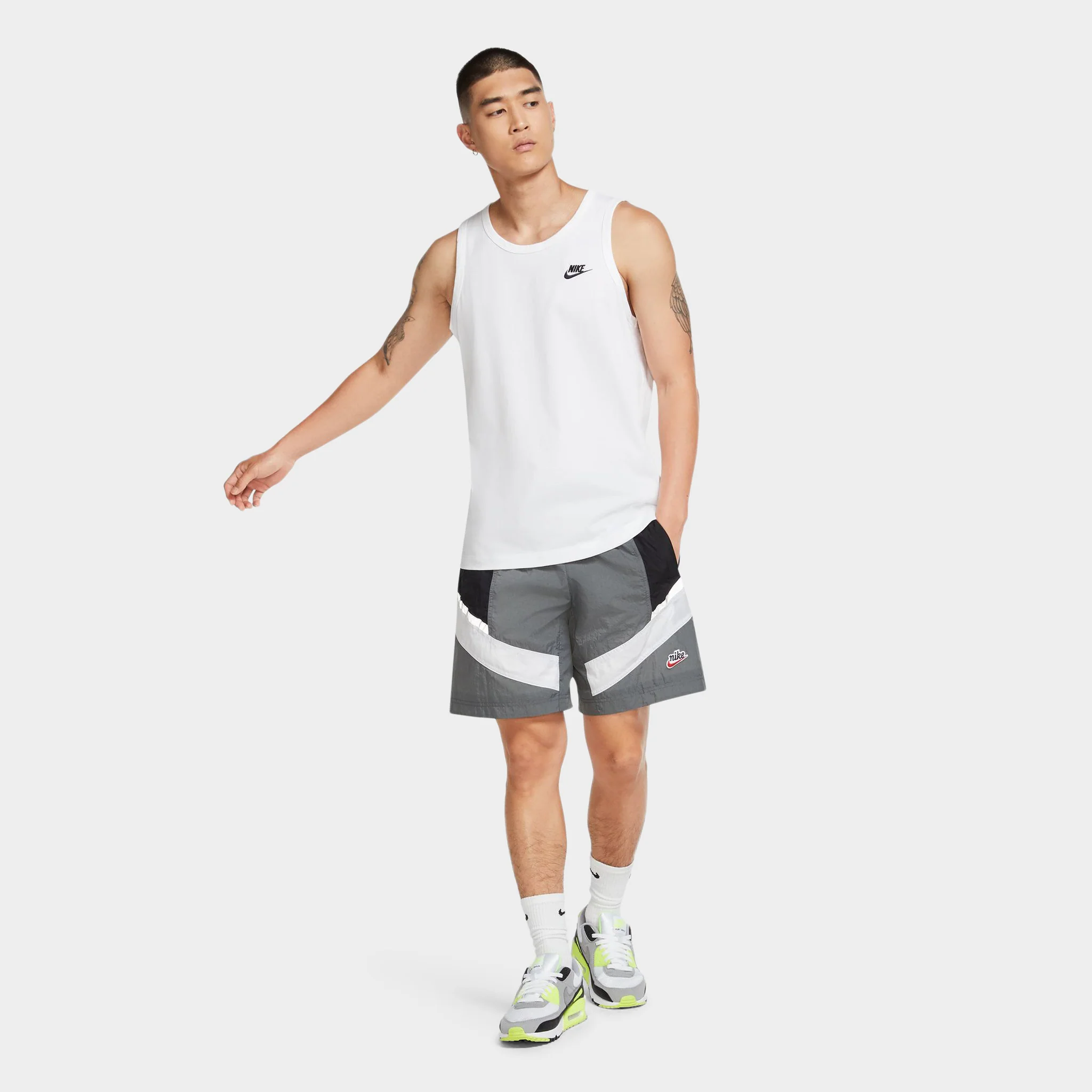 Nike Sportswear Club Tank White / Black - Image 4