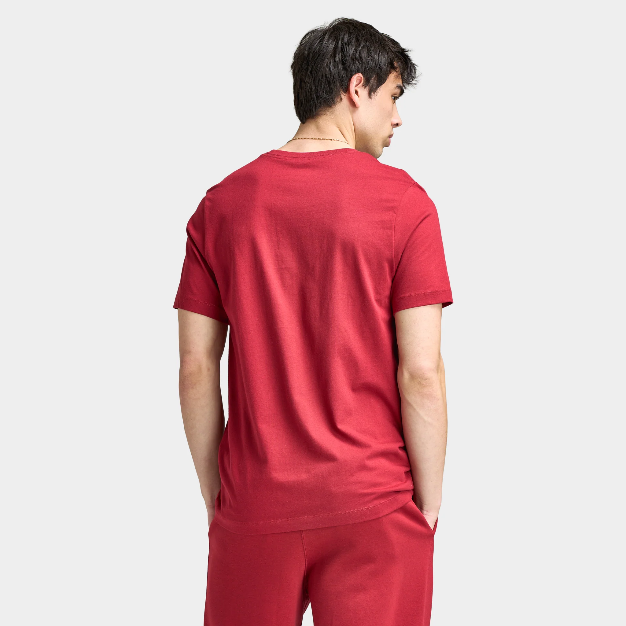 Nike Sportswear Club T-Shirt / Red - Image 6