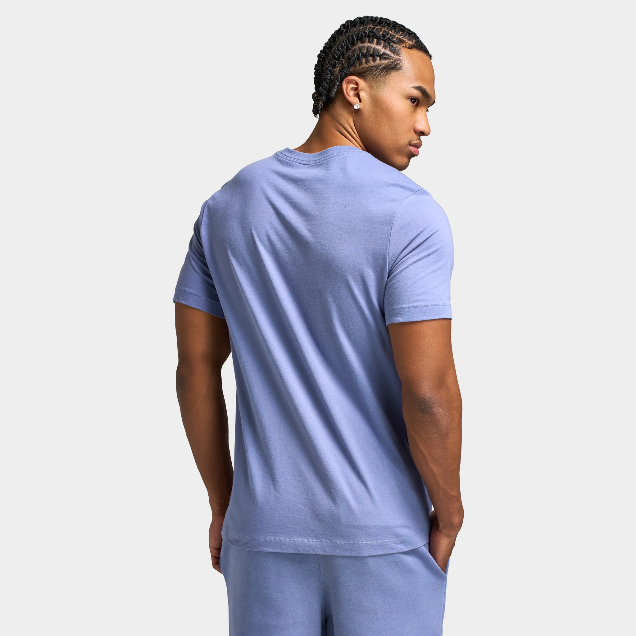 Nike Sportswear Club Tee /  World Indigo - Image 3