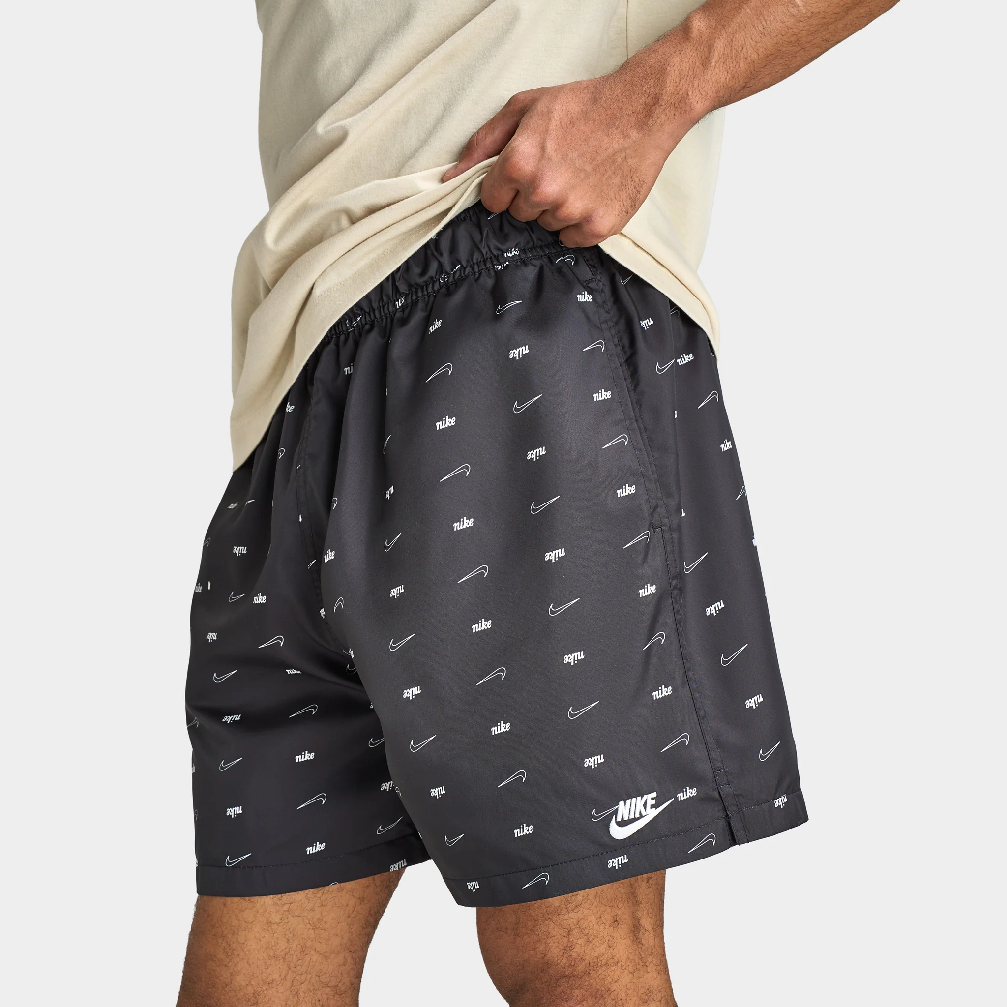 Nike Sportswear Club Woven Flow Shorts / Black - Image 5