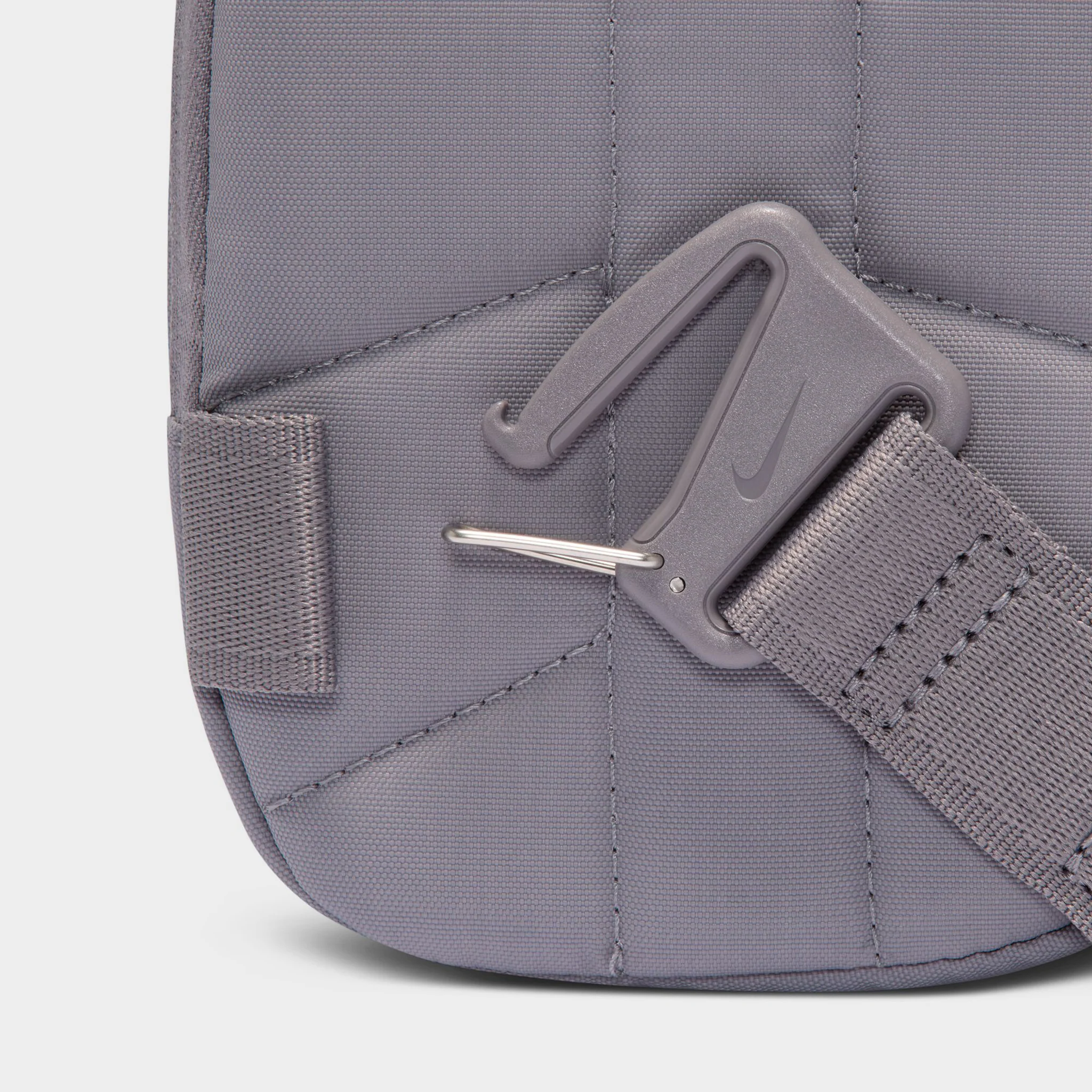 Nike Sportswear Commute Crossbody Bag / LT Smoke Grey - Image 6