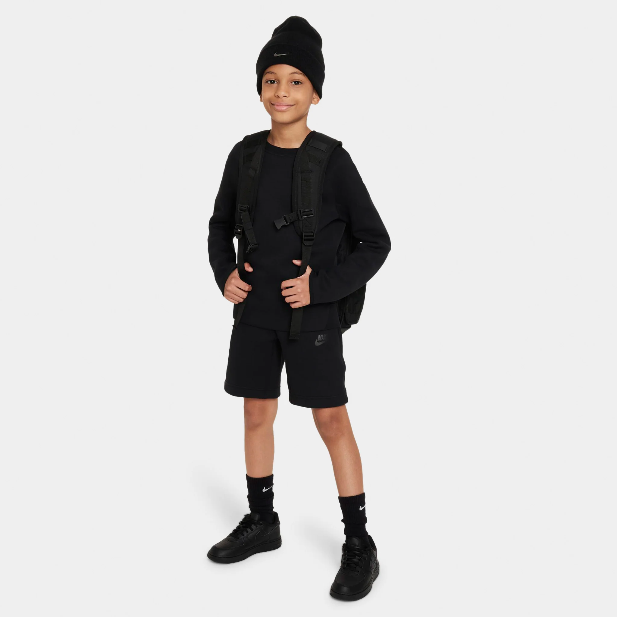 Nike Sportswear Junior Boys' Tech Fleece Shorts / Black - Image 5