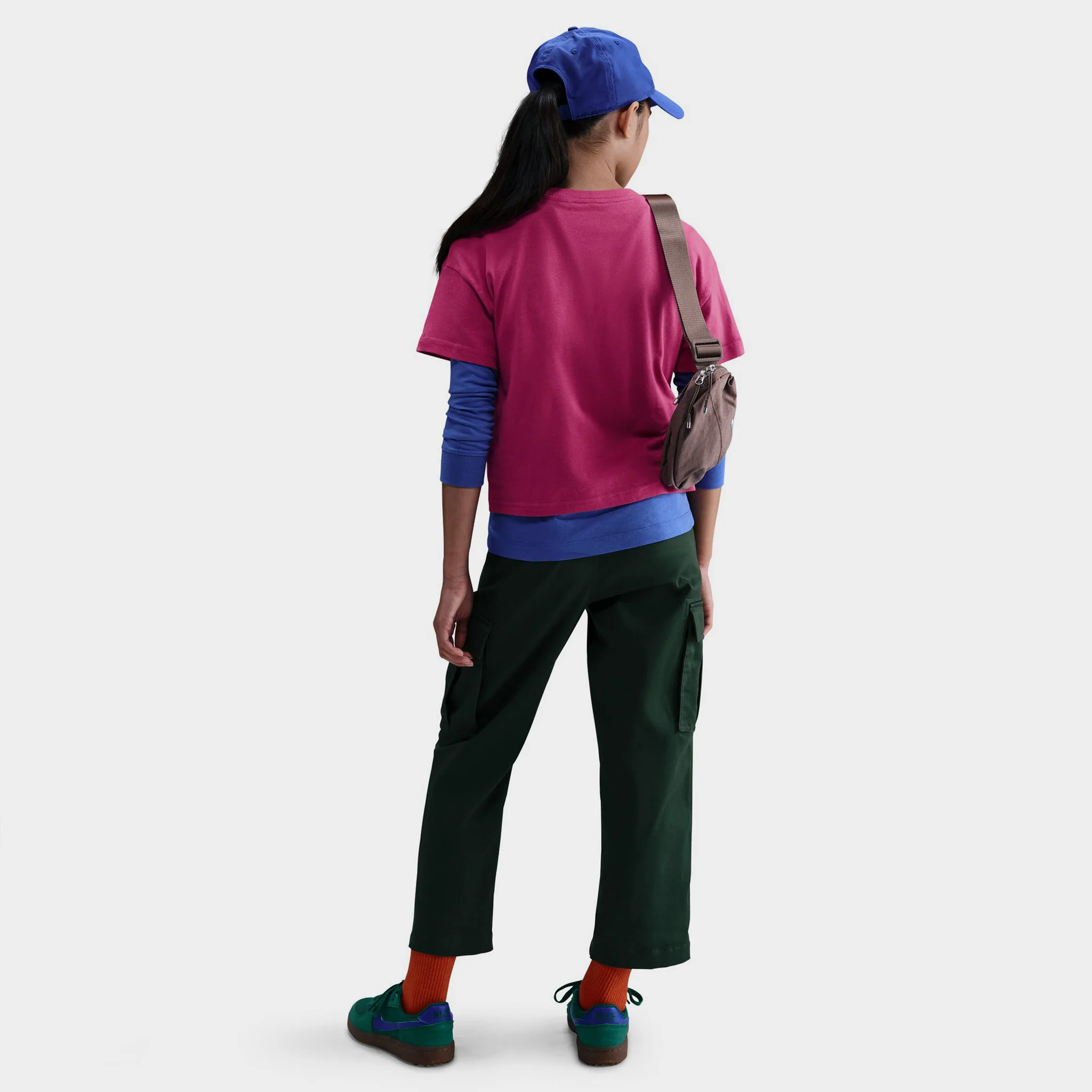 Nike Sportswear Junior Girls' Essential Boxy Tee / Sweet Beet - Image 5