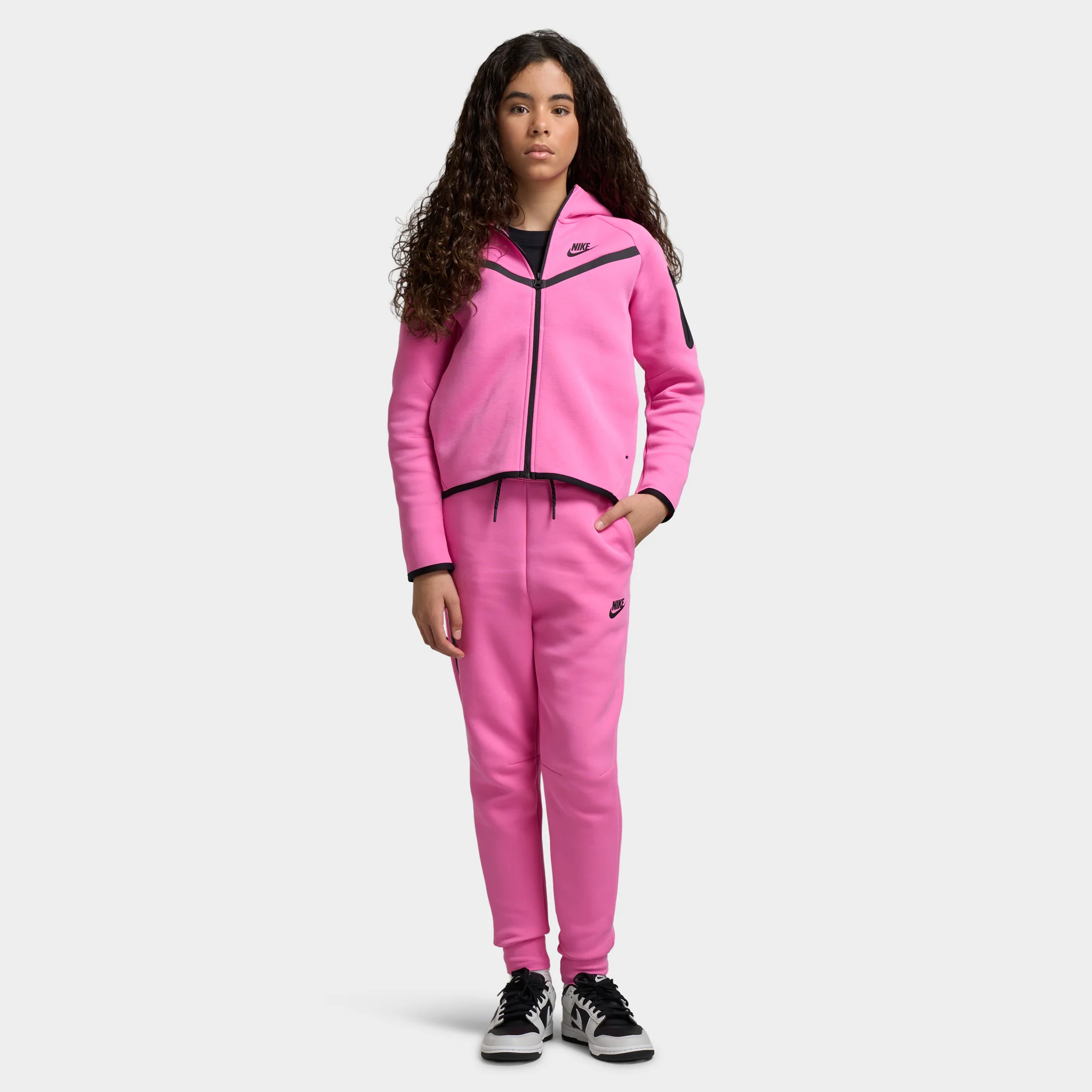 Nike Sportswear Junior Girls' Tech Fleece Joggers / Playful Pink - Image 6