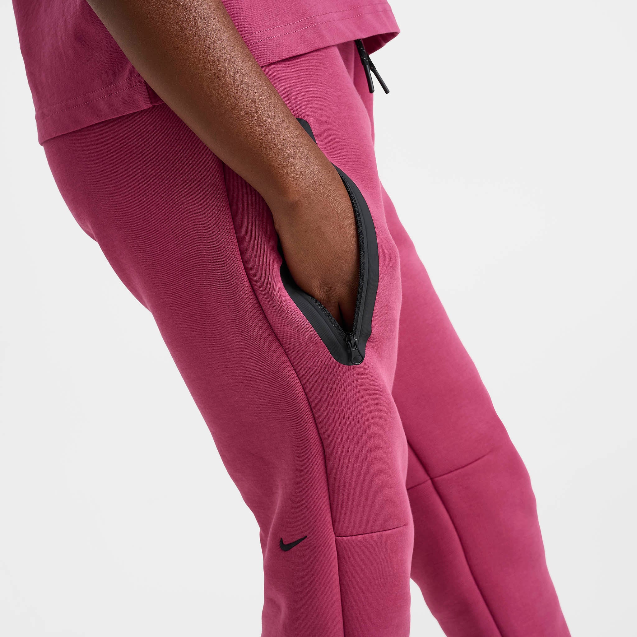 Nike Sportswear Junior Girls' Tech Fleece Joggers Sweet Beet / Black - Image 6