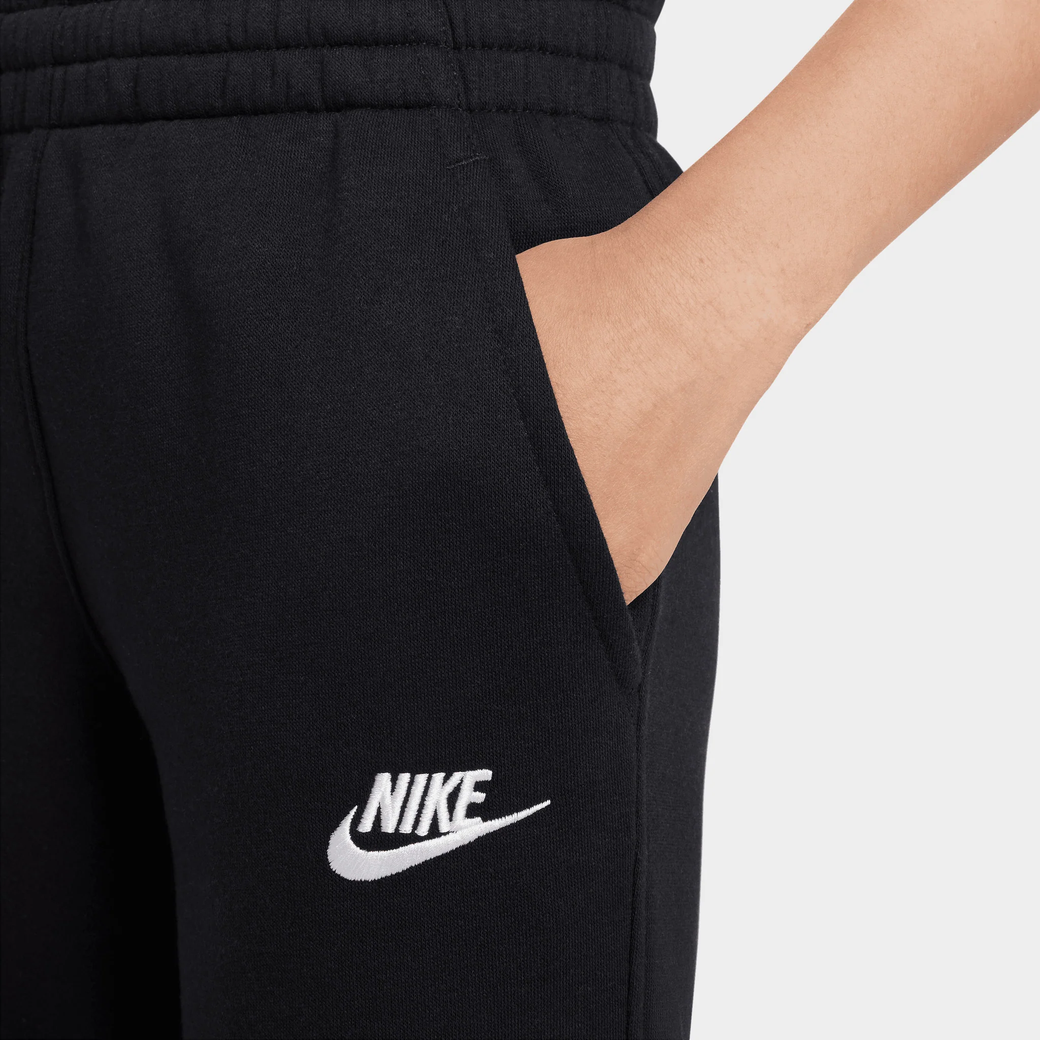 Nike Sportswear Juniors' Club Fleece Joggers Black / White - Image 3