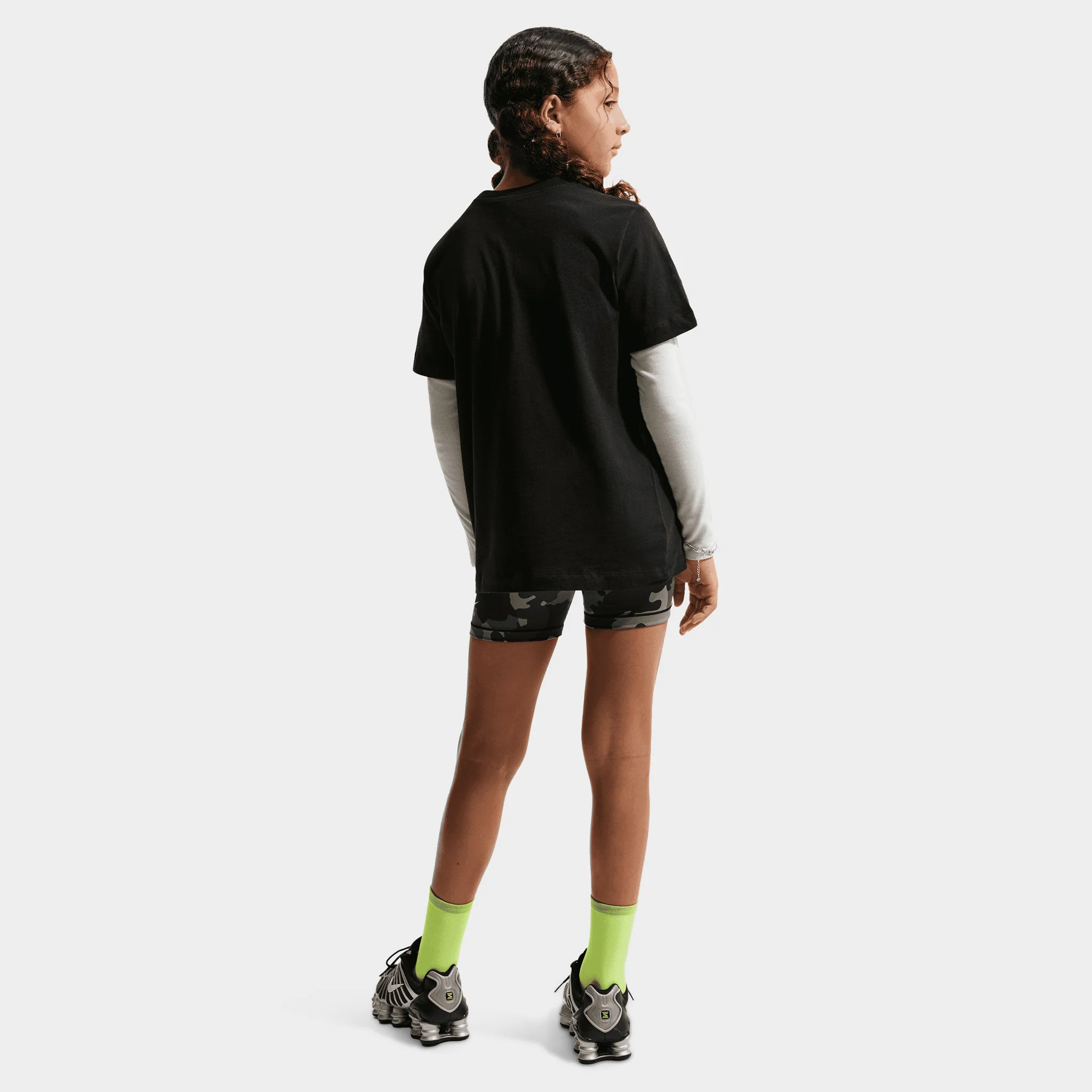 Nike Sportswear Juniors' Futura T-Shirt Black / White - Grey - Image 3