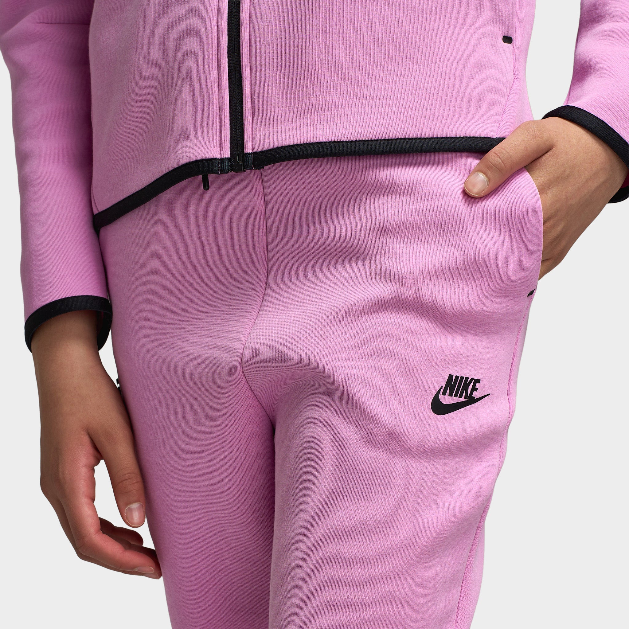 Nike Sportswear Juniors' Tech Fleece Joggers / Light Magenta - Image 5