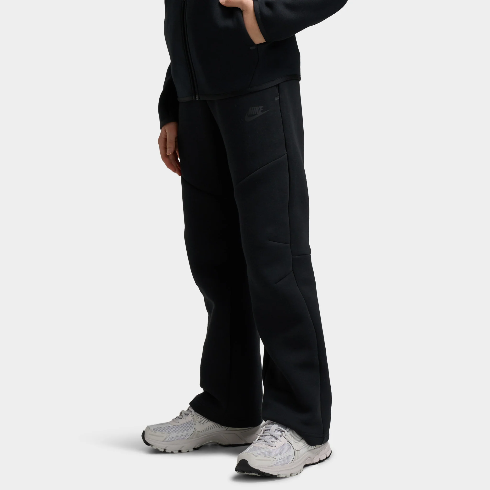 Nike Sportswear Juniors' Tech Fleece Pants Black / Black - Image 3