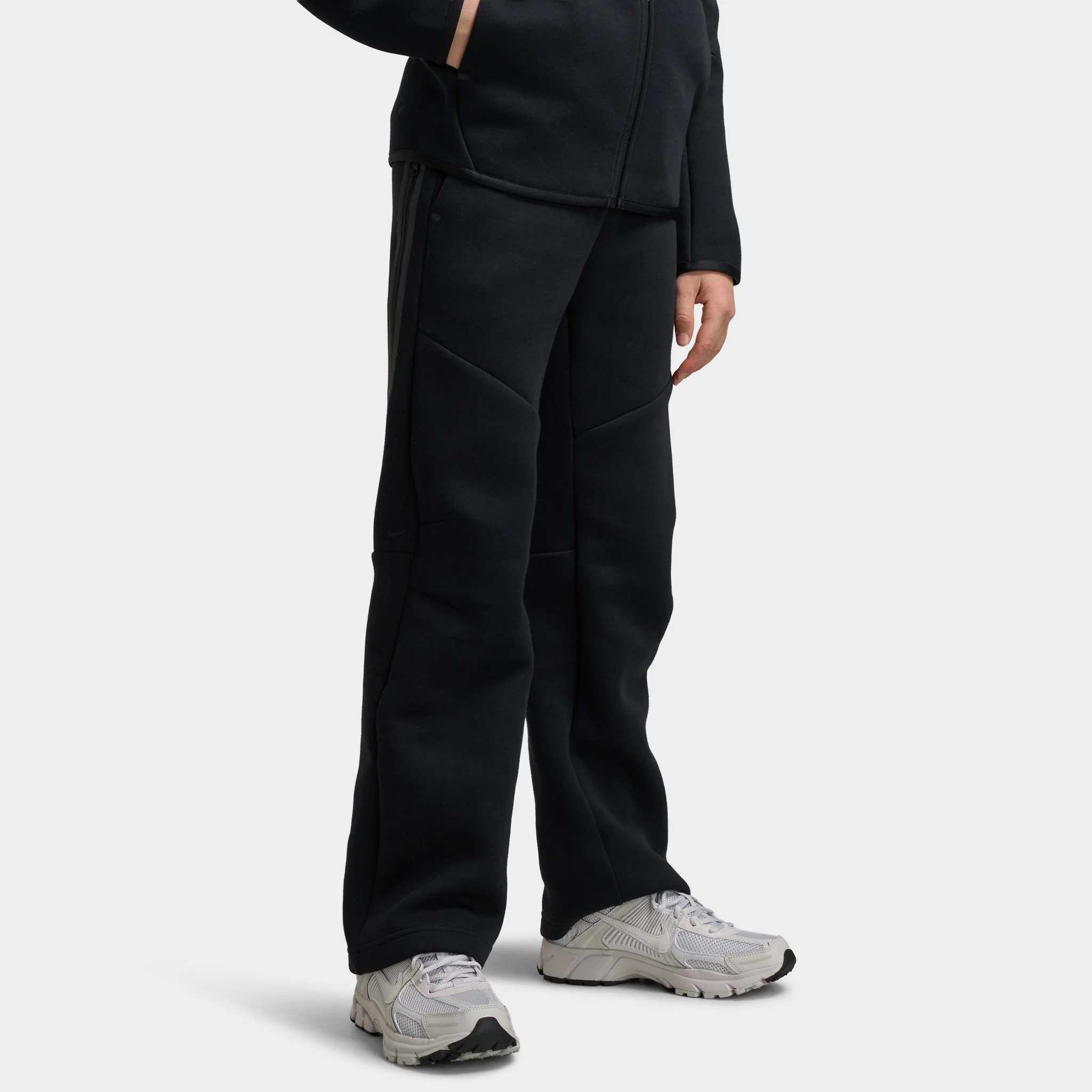 Nike Sportswear Juniors' Tech Fleece Pants Black / Black - Image 4
