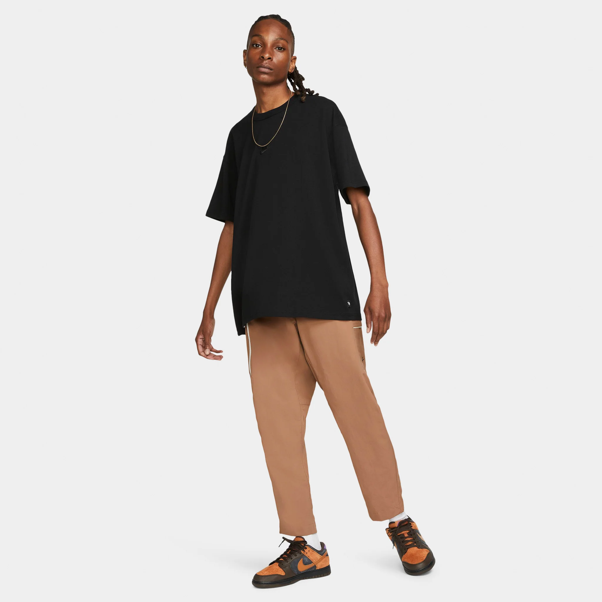 Nike Sportswear Premium Essentials T-shirt / Black - Image 4